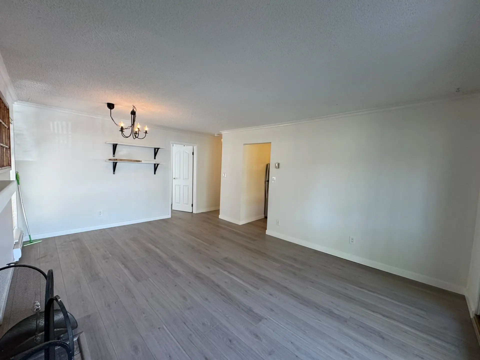 #206 674 W 17th Avenue - Image 7