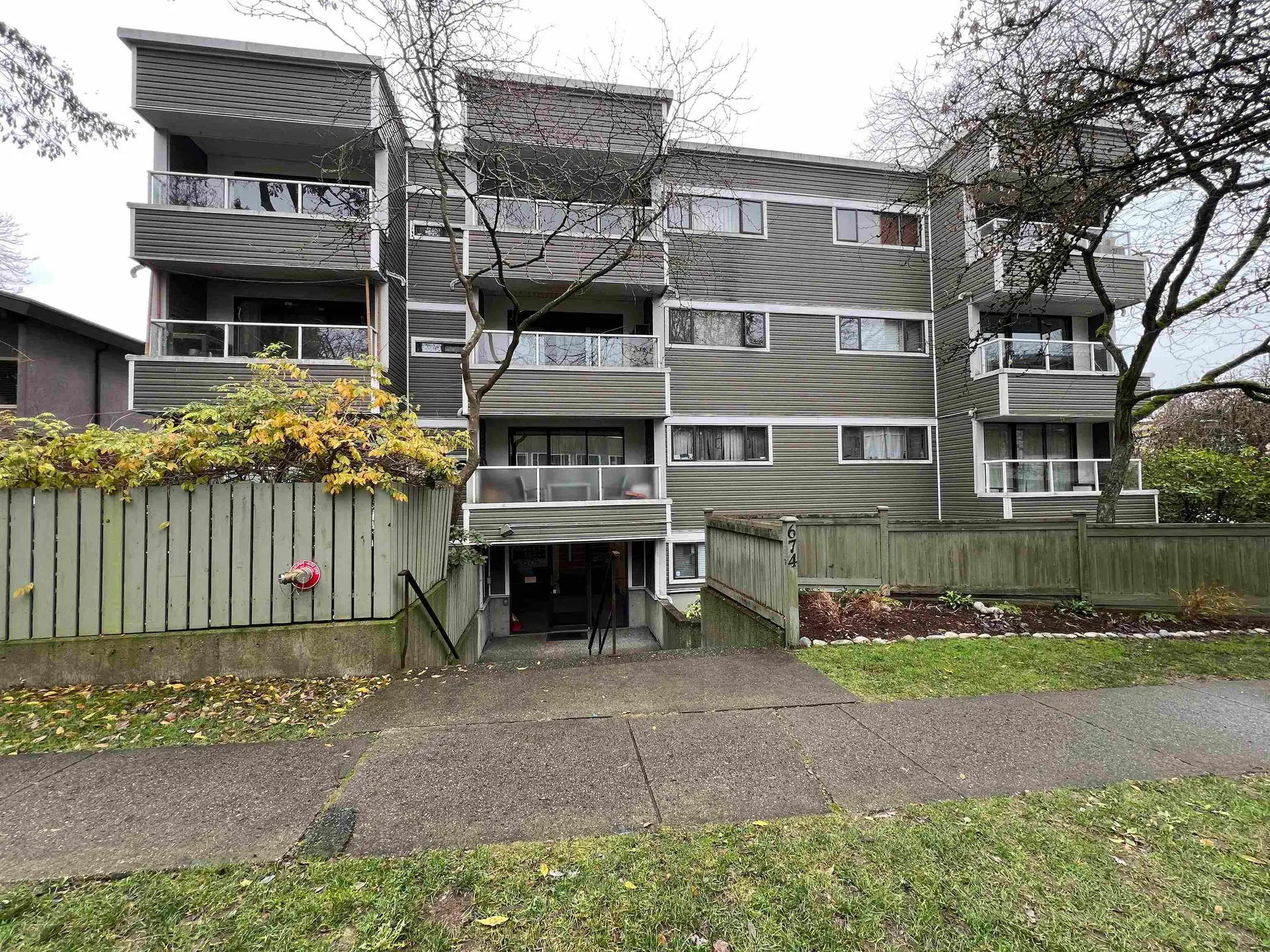Property at #206 674 W 17th Avenue, Vancouver, BC
