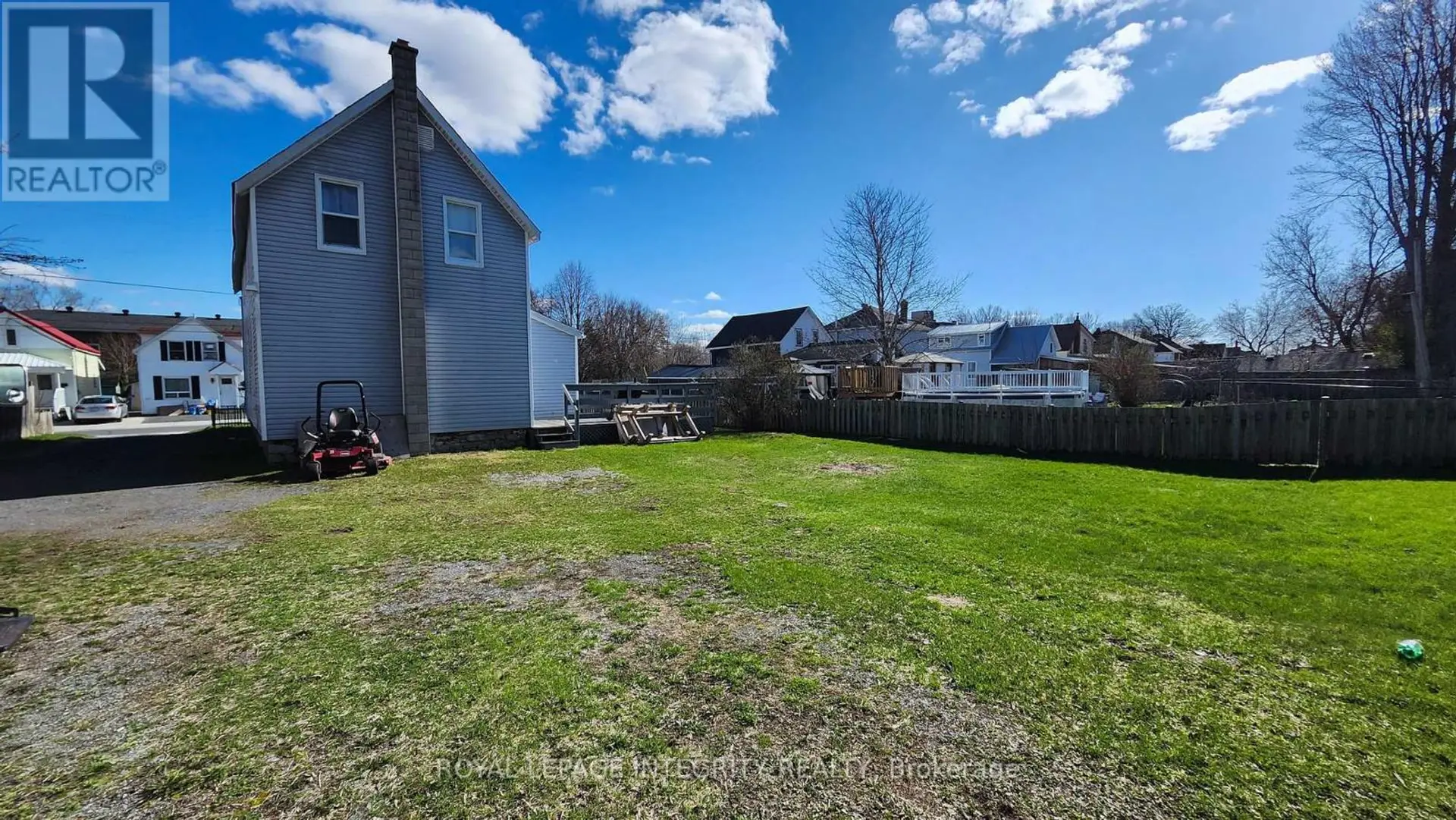439 3RD STREET E - Image 4