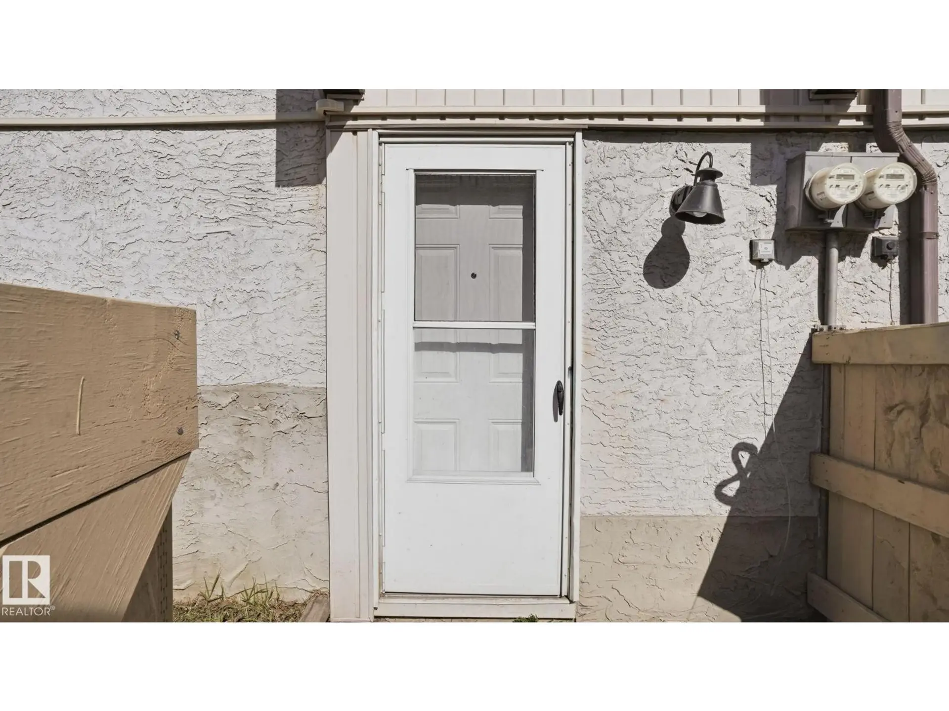 #12 14120 80 ST NW - Image 3
