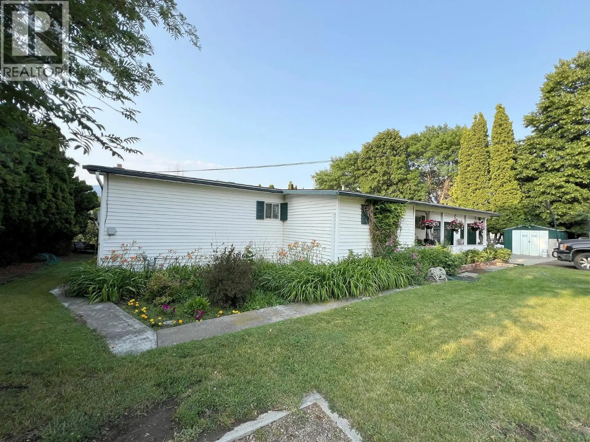 Property at 6288 Meadowland Crescent N, Kamloops, BC