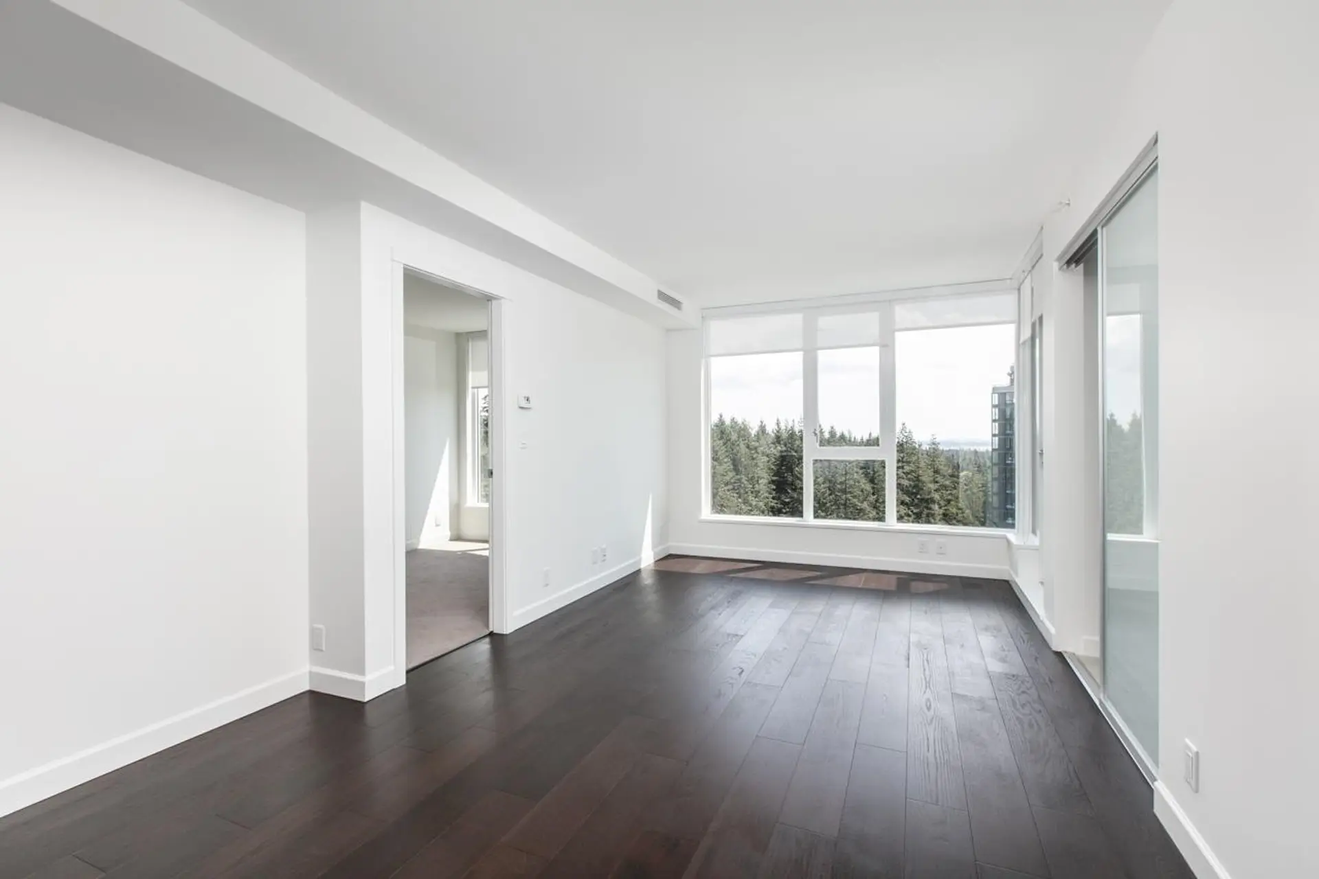 #1908 3355 Binning Road - Image 5