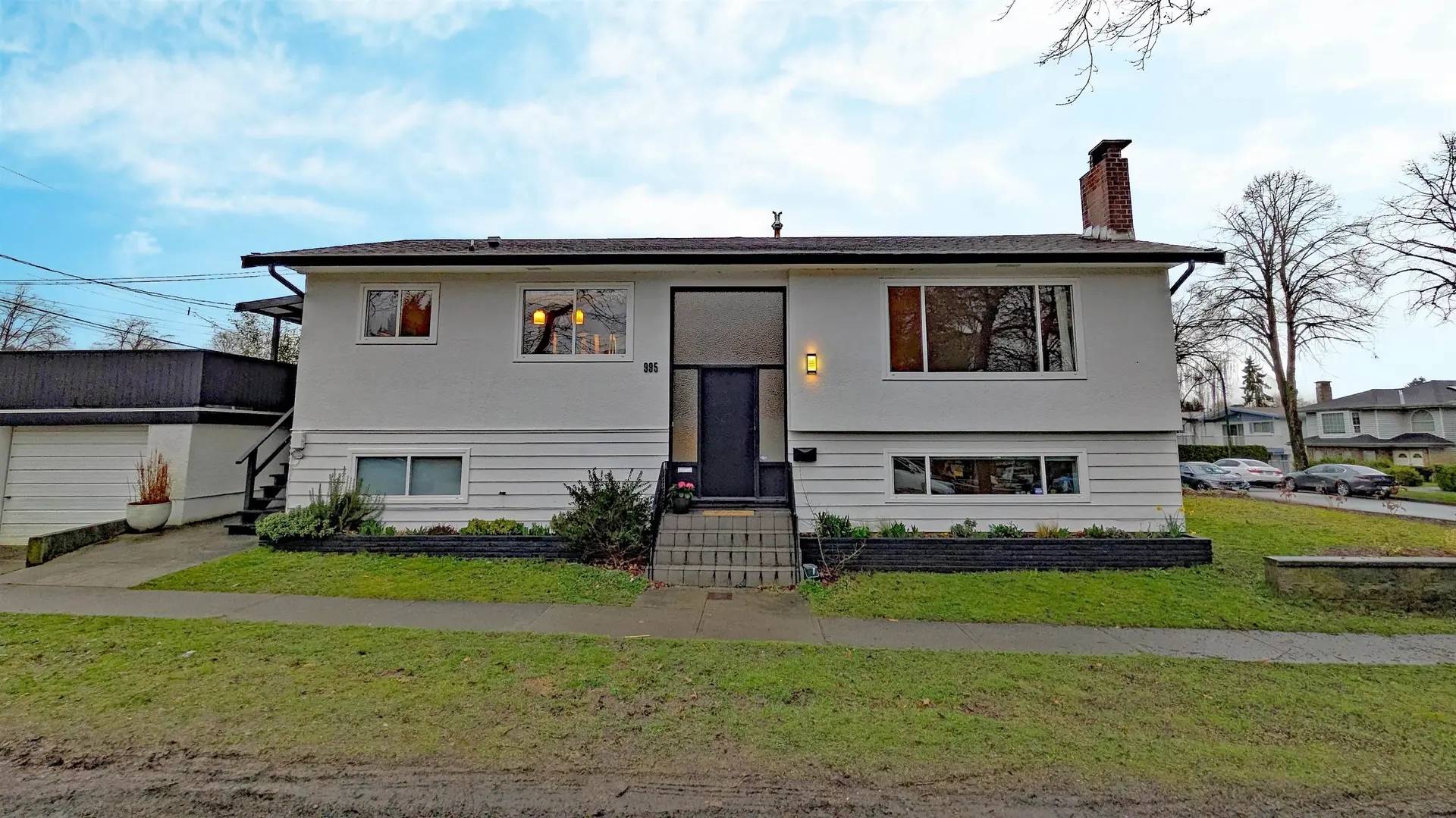 Property at 995 E 47th Avenue, Vancouver, BC