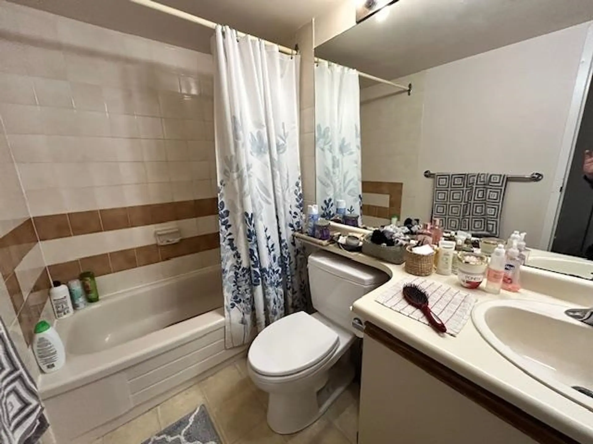 #132 7451 Minoru Boulevard - Image 16