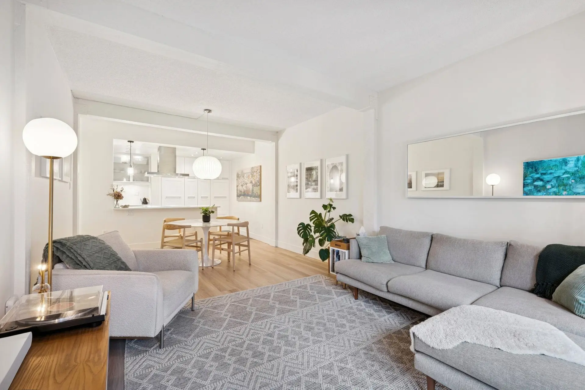 #304 1535 Nelson Street - Image 3
