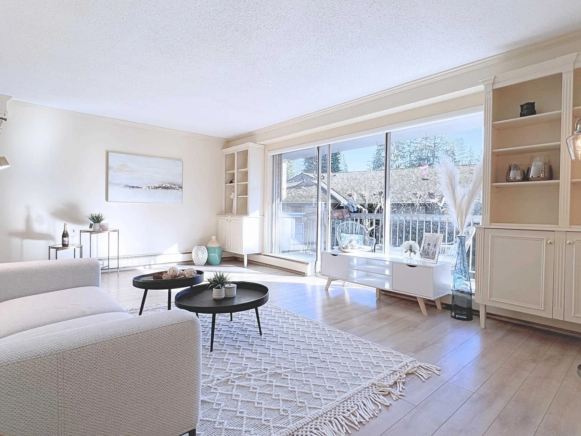 Property at #1218 235 Keith Road, West Vancouver, BC