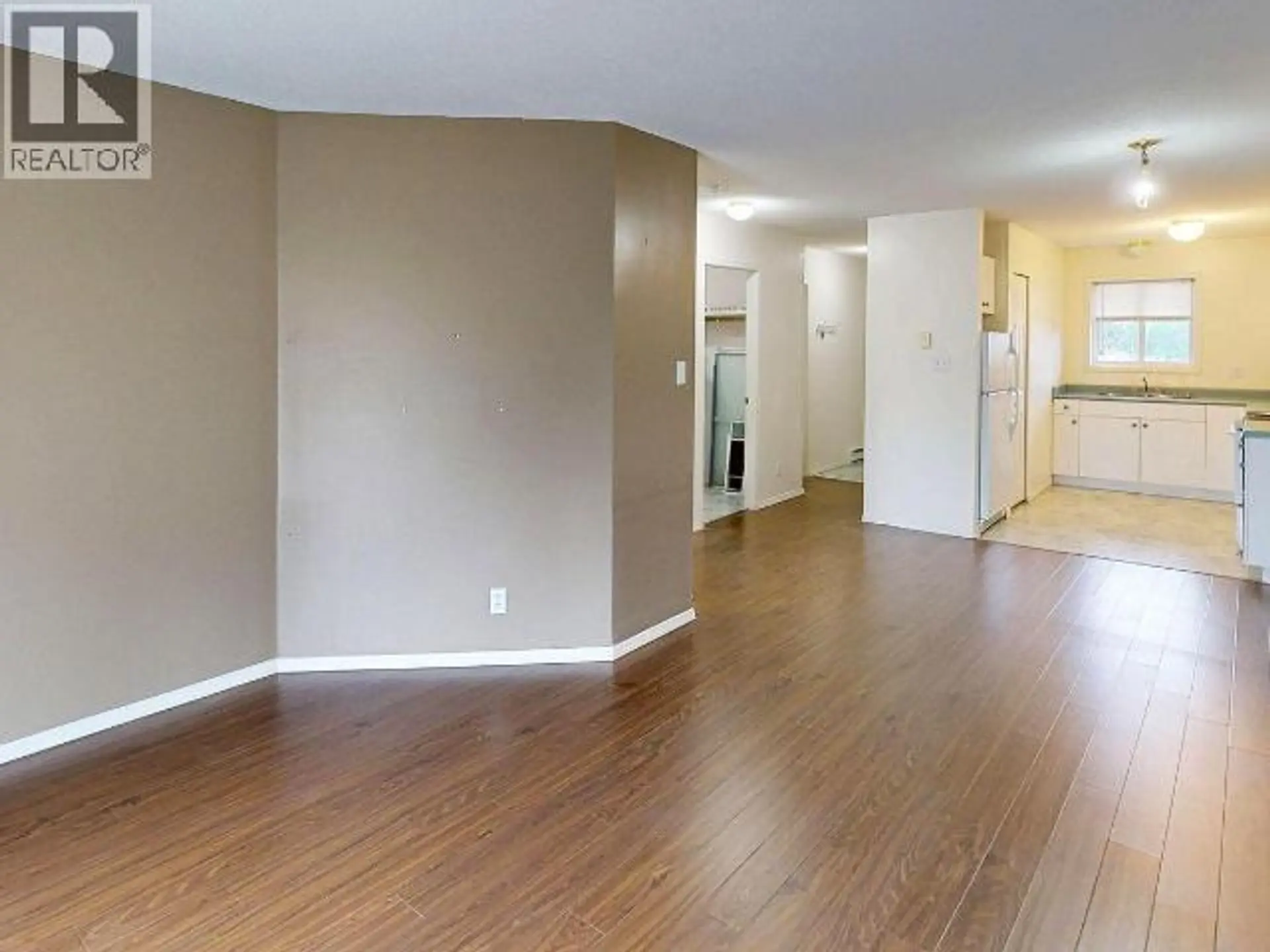 #201 5680 ORTONA AVE - Image 3