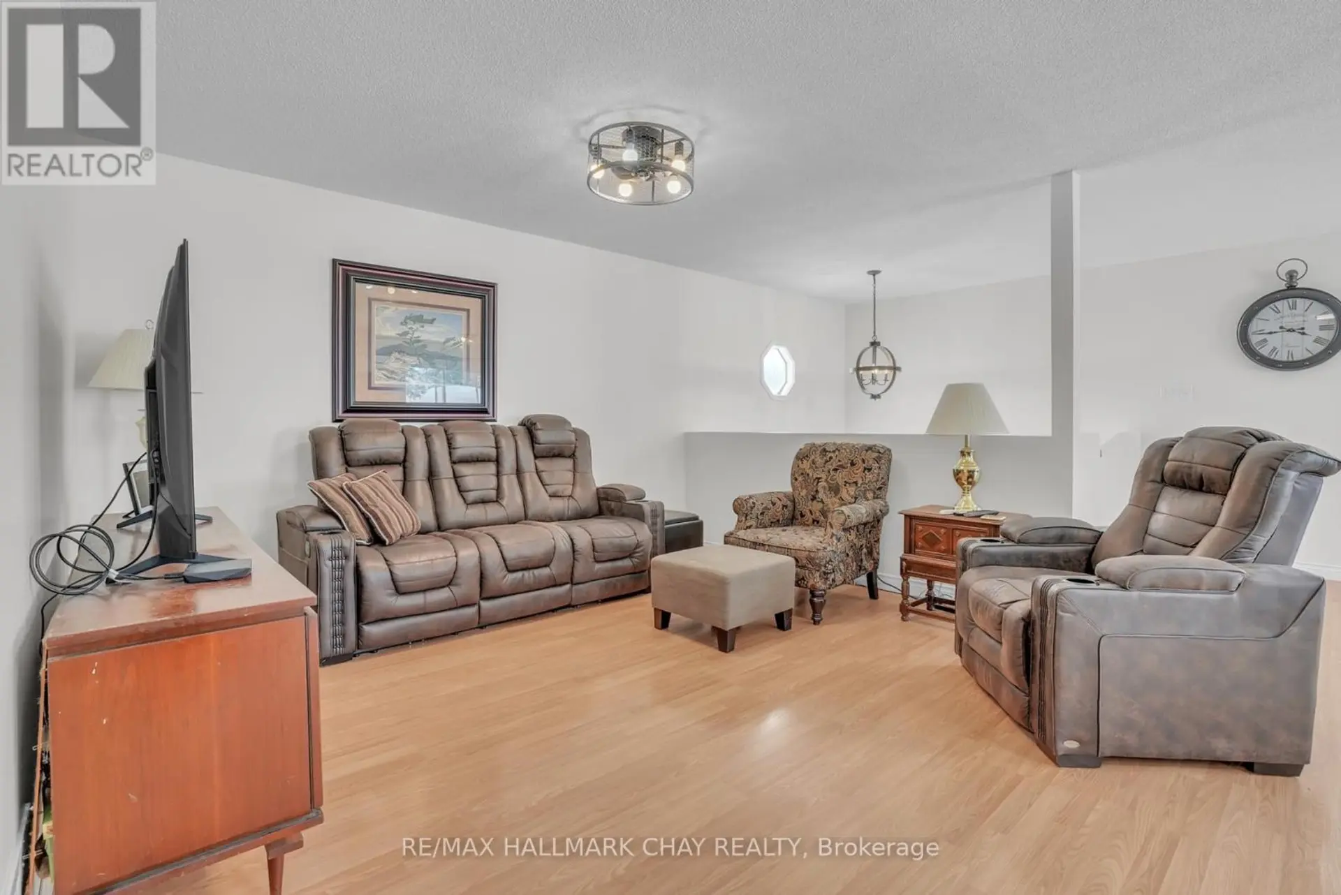 149 OSBORNE STREET - Image 4