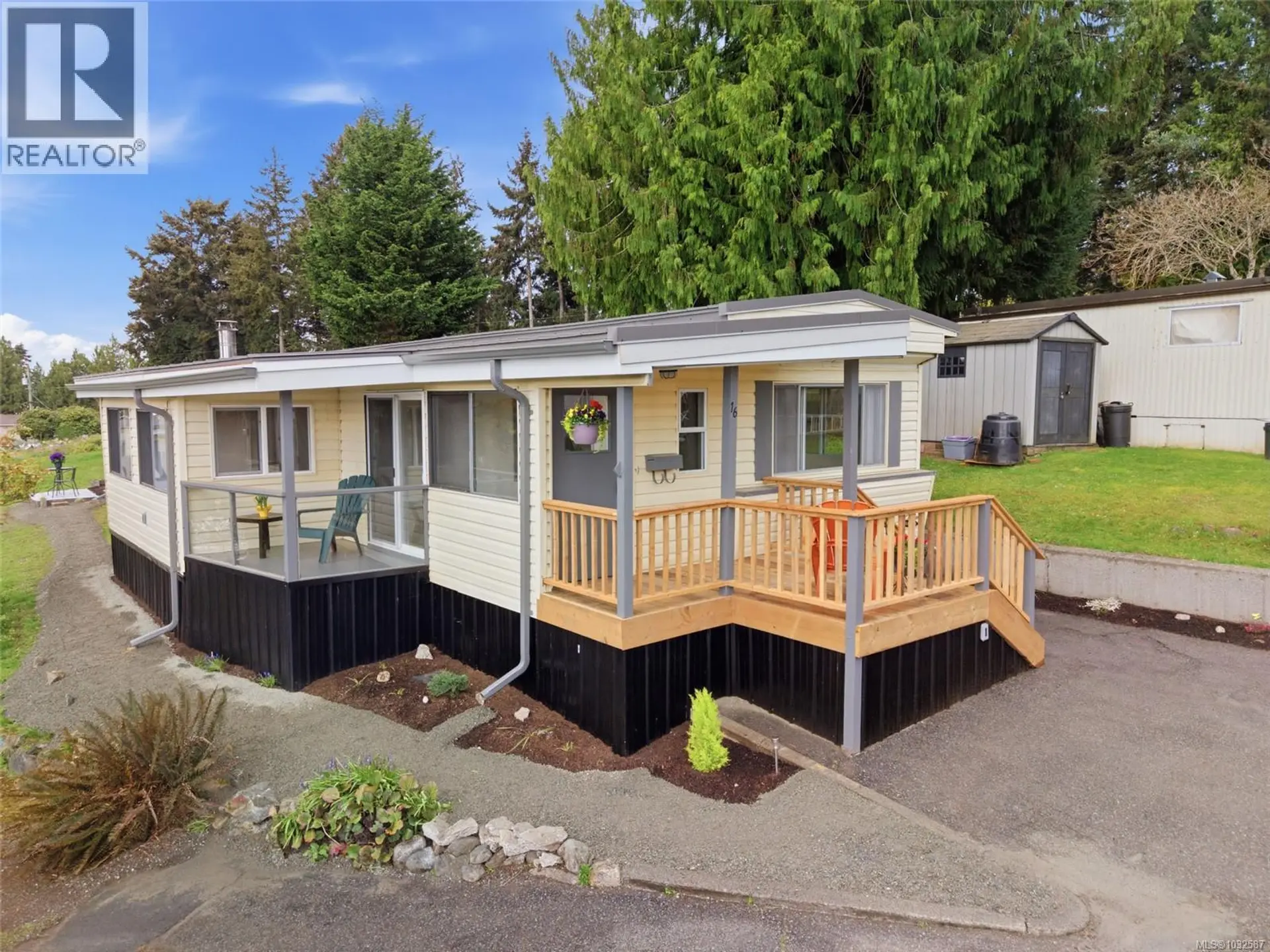 Property at #16 1000 Chase River Rd, Nanaimo, BC