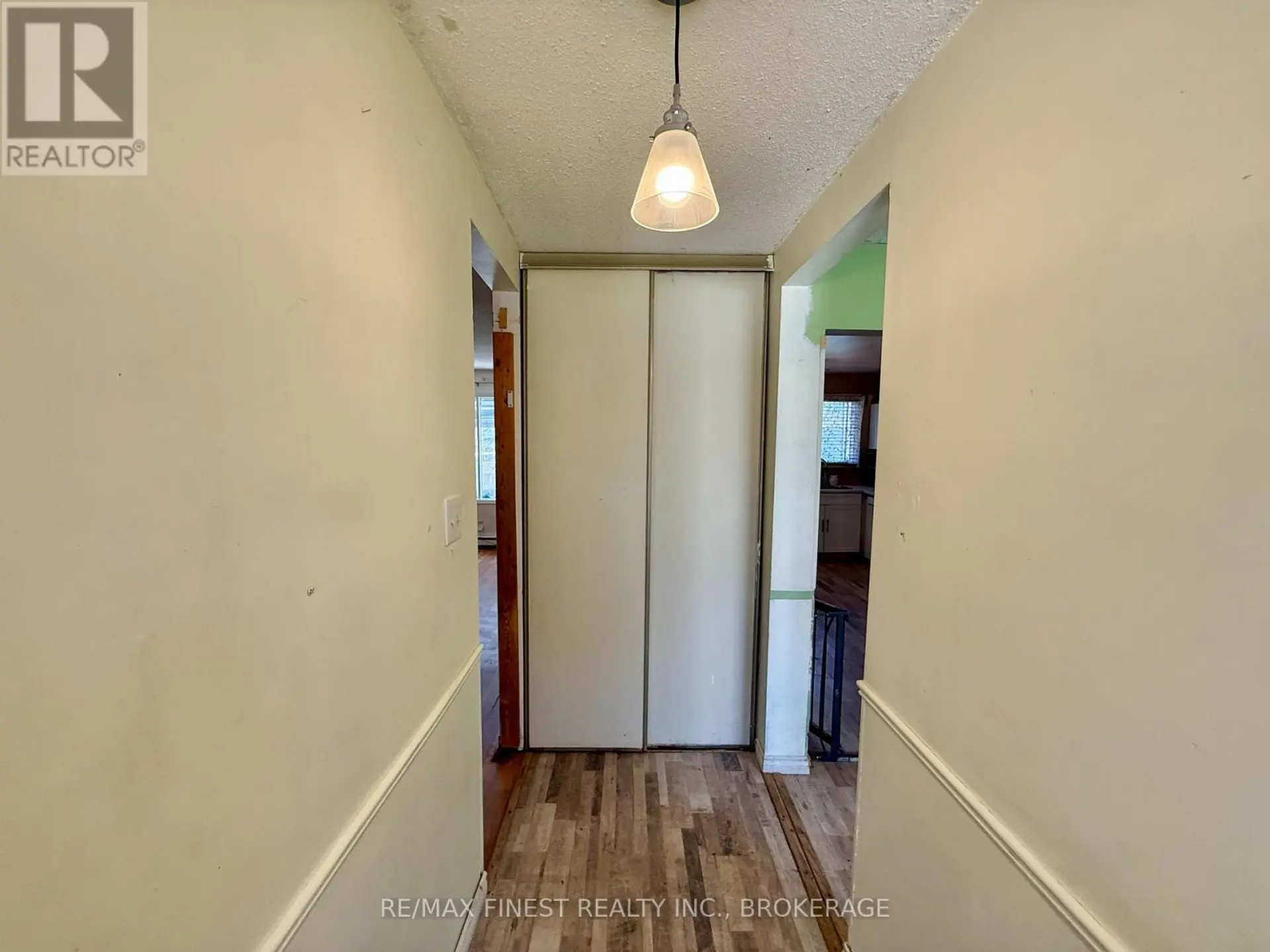 776 GROUSE CRESCENT - Image 2