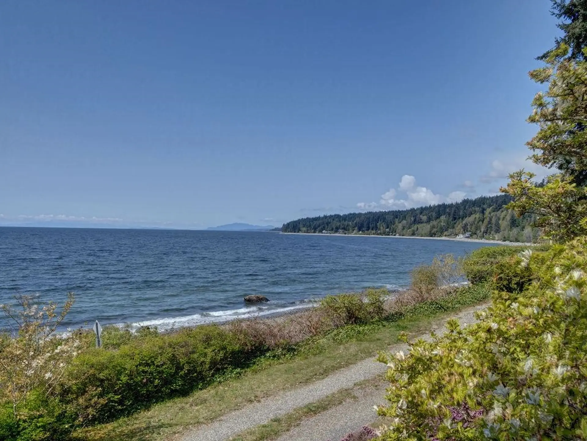 Property at 1708 Ocean Beach Esplanade, Gibsons, BC