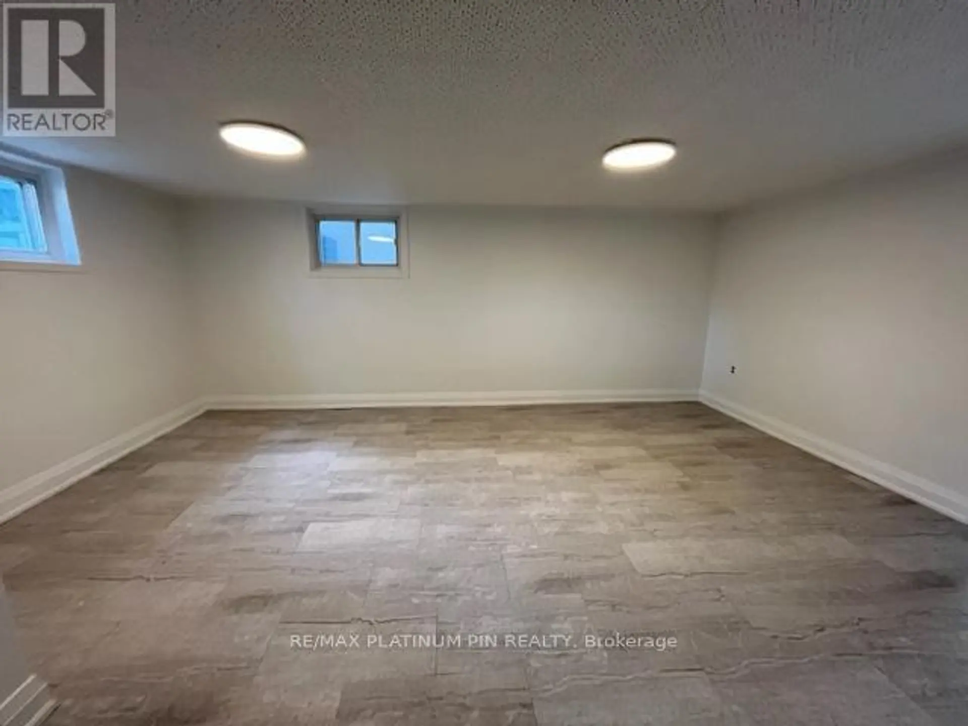 194 FLORENCE AVENUE - Image 10