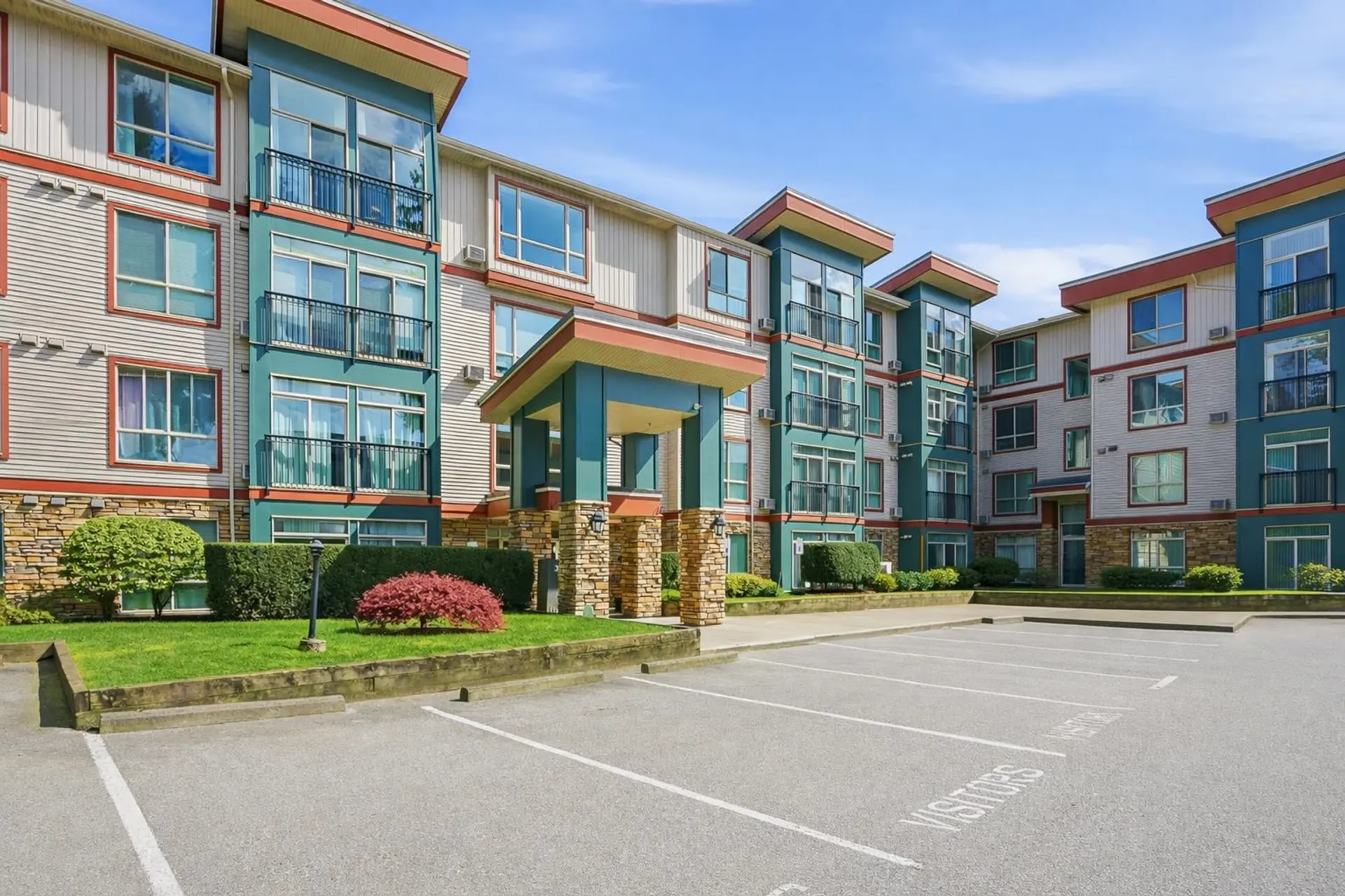 Property at #202 33485 South Fraser Way, Abbotsford, BC