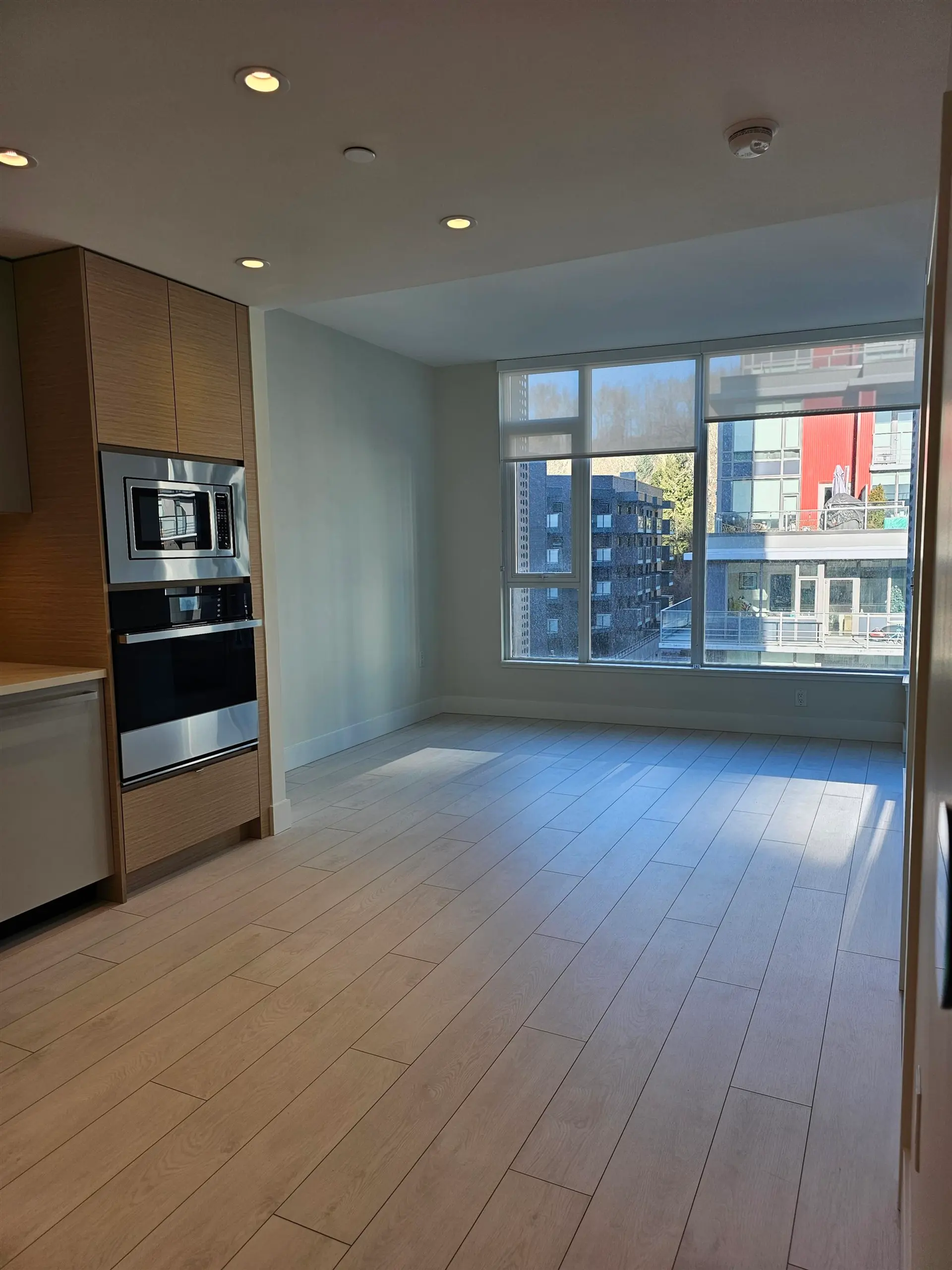 Property at #616 3438 Sawmill Crescent, Vancouver, BC