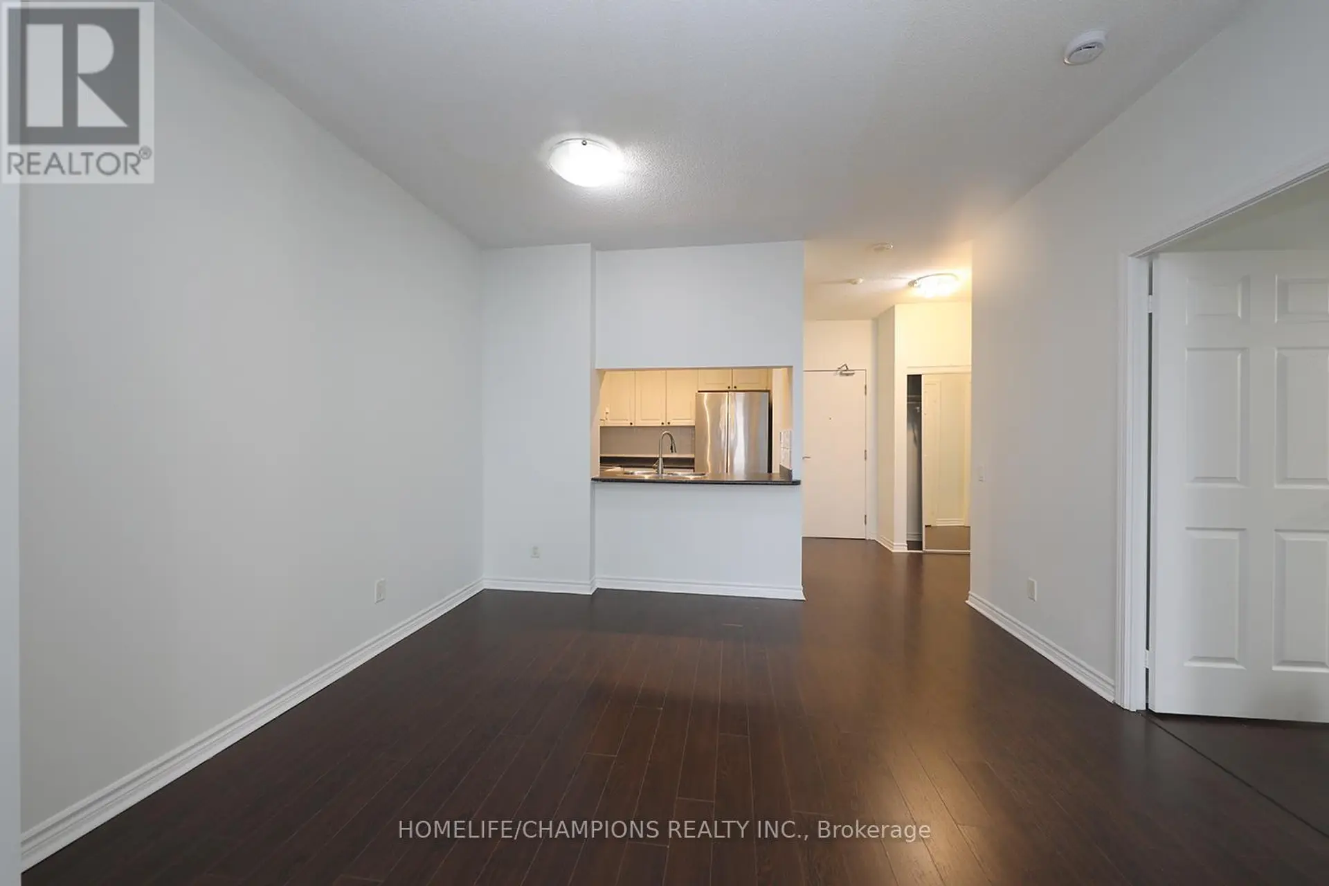 #PH15 8 MONDEO DRIVE - Image 9
