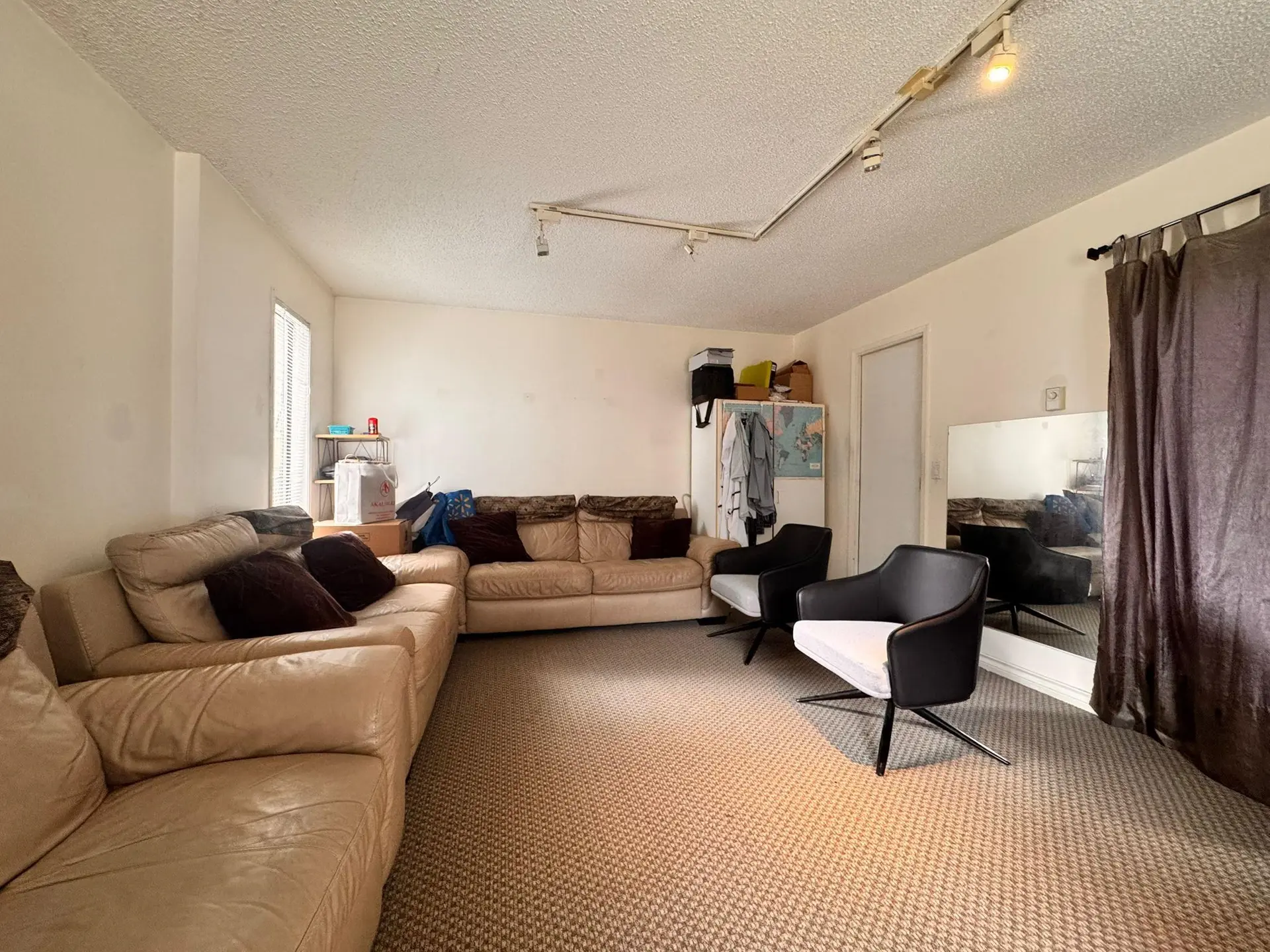 11101 Canyon Crescent - Image 6