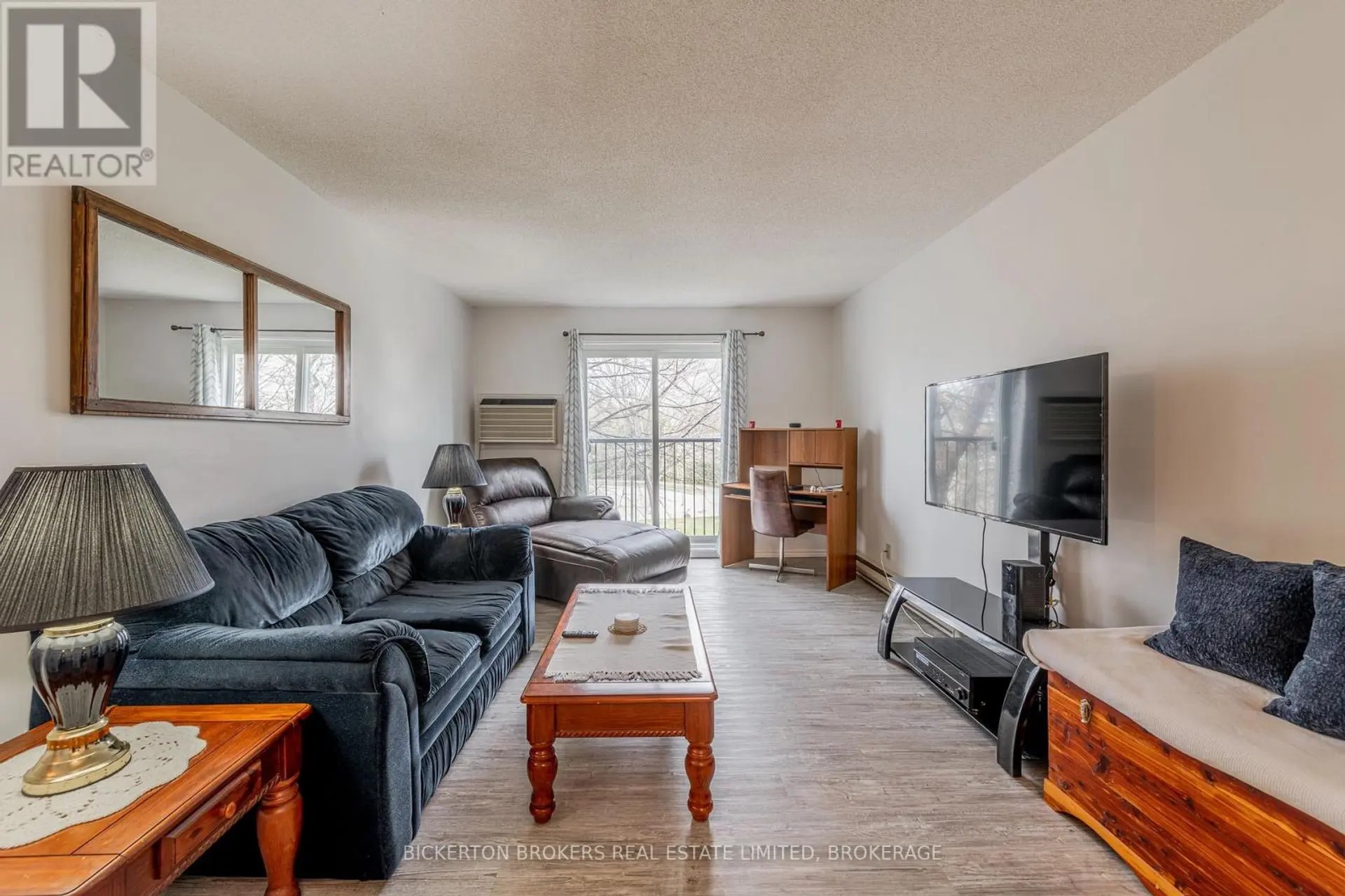 #205 540 TALBOT PLACE - Image 8