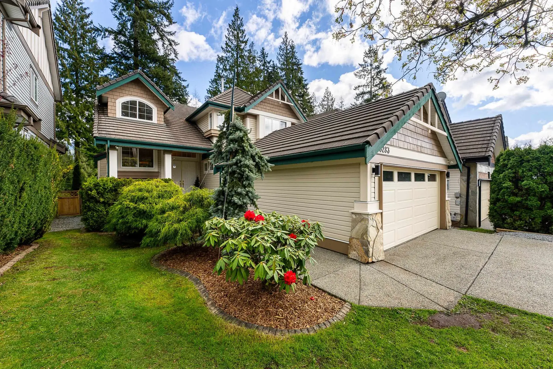Property at 3283 Chartwell Green, Coquitlam, BC