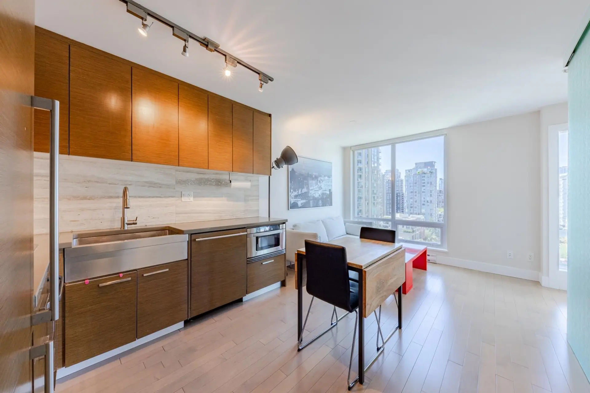 Property at #1106 535 Smithe Street, Vancouver, BC