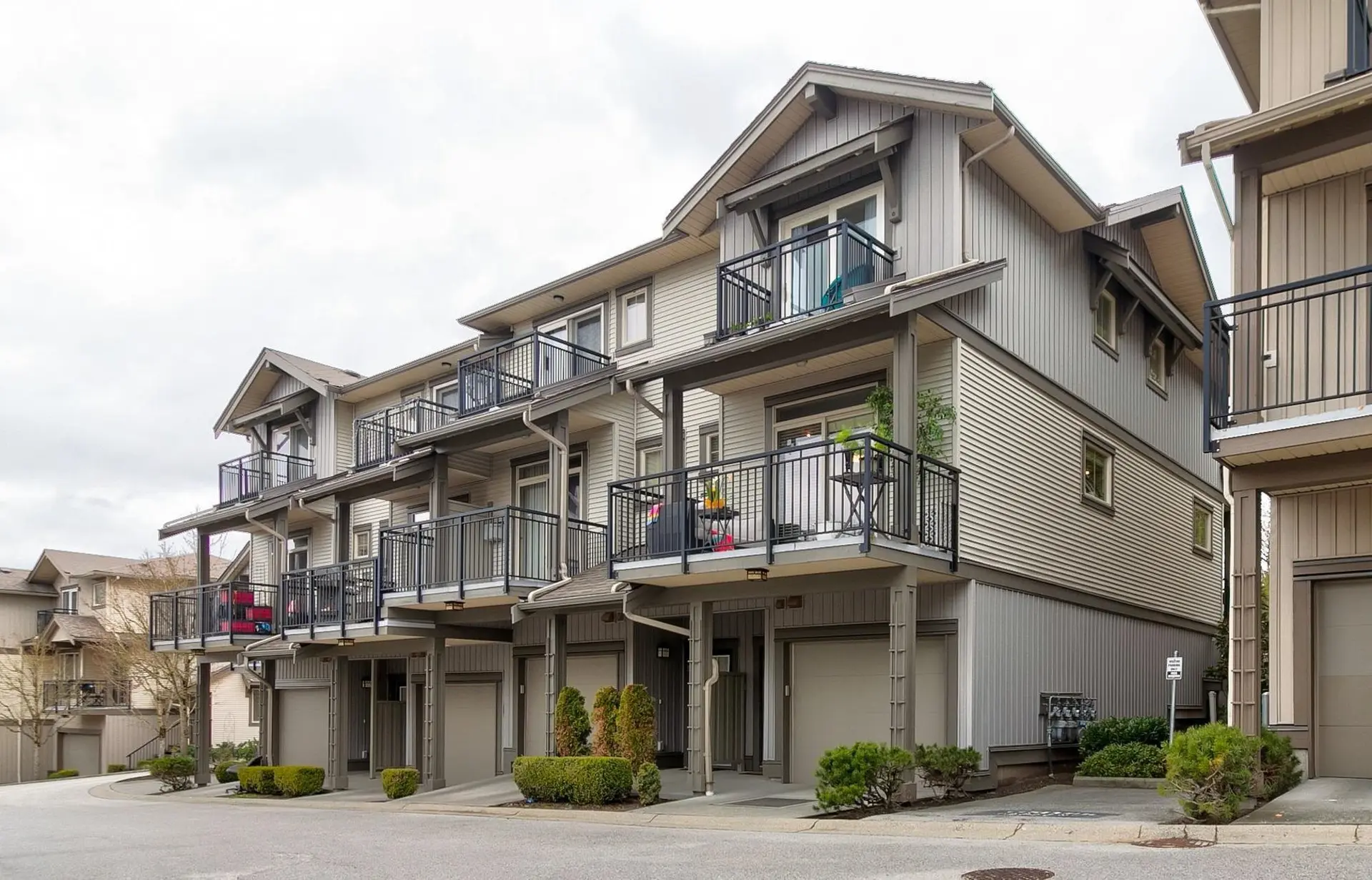 #10 20326 68 Avenue - Image 17
