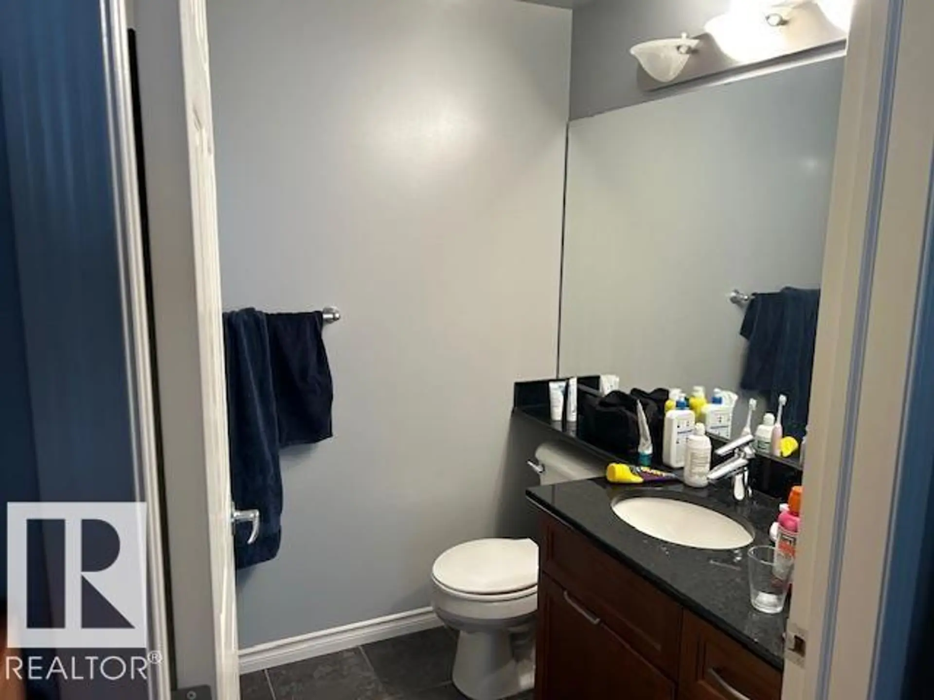 #710 10303 111 ST NW - Image 10