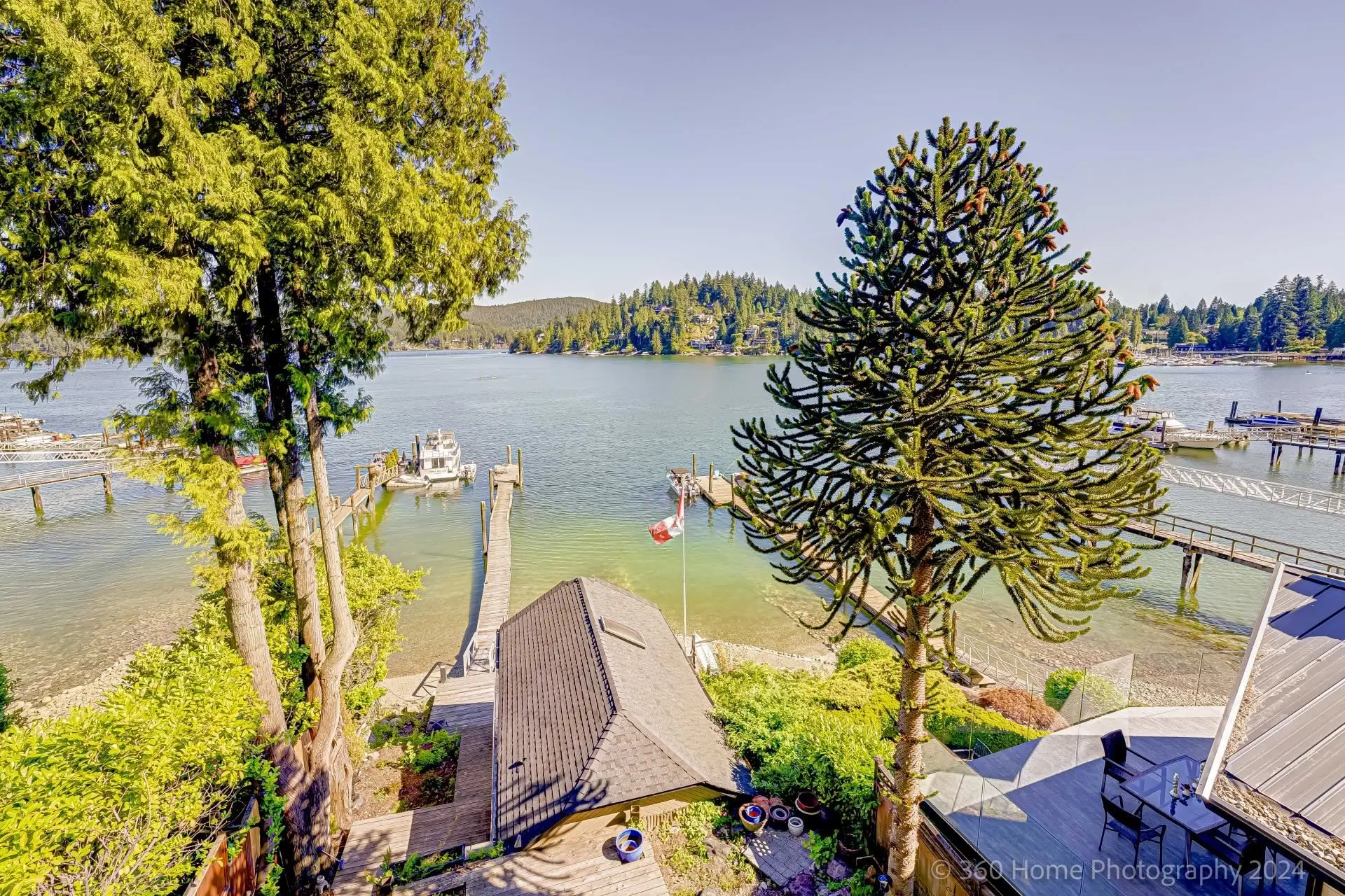 Property at 2660 Panorama Drive, North Vancouver, BC