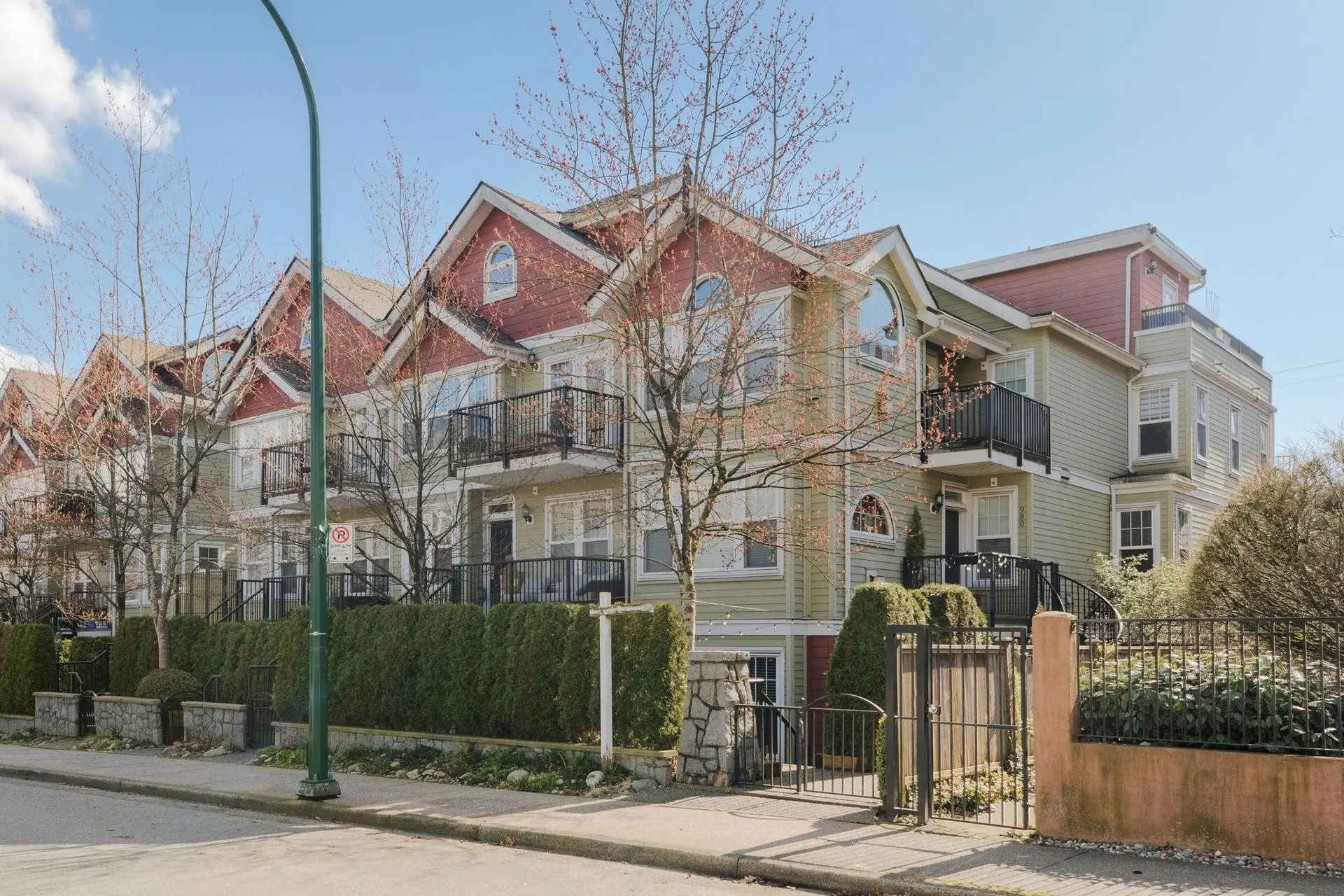 Property at 978 W 16th Avenue, Vancouver, BC