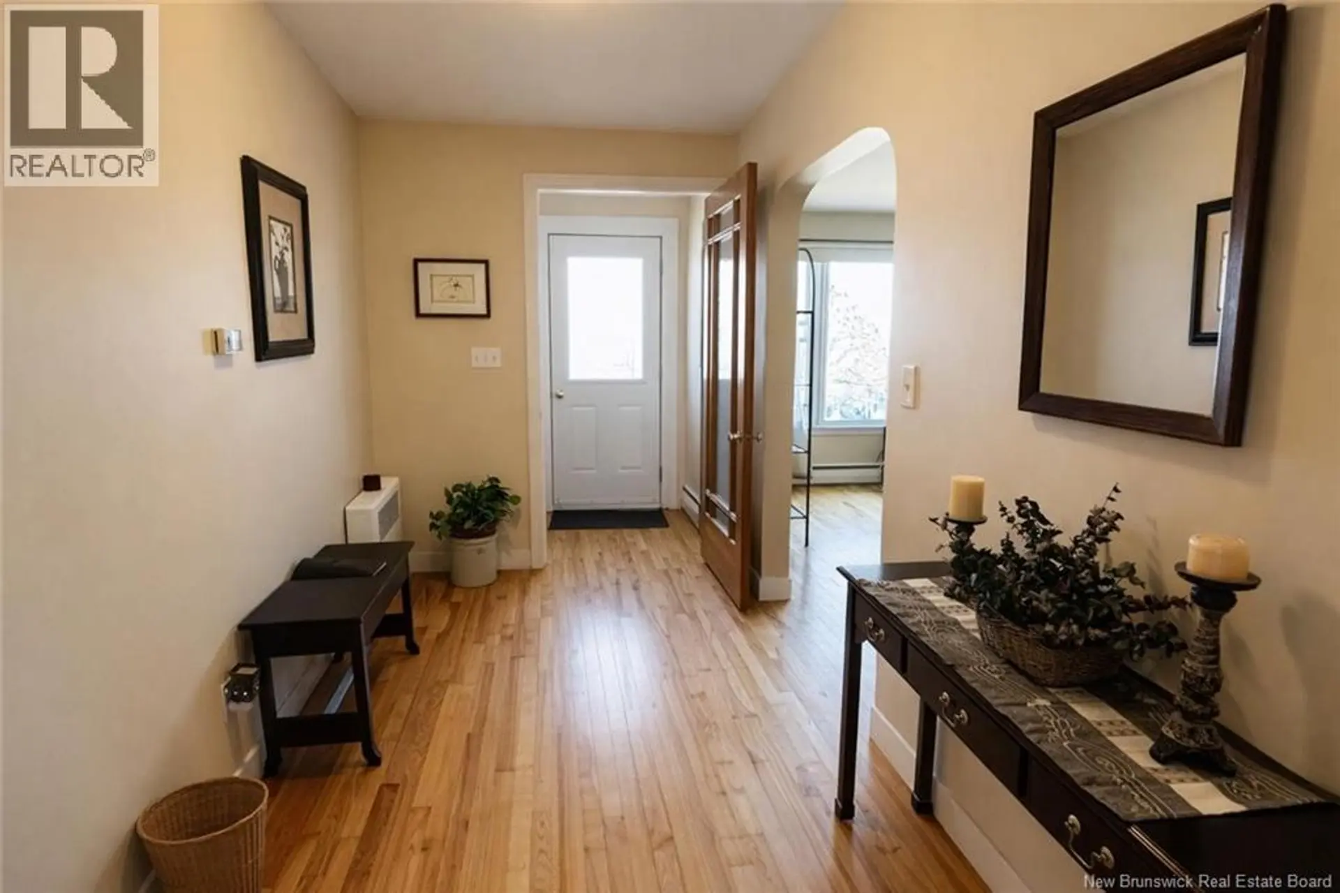400 Clearview Row - Image 10