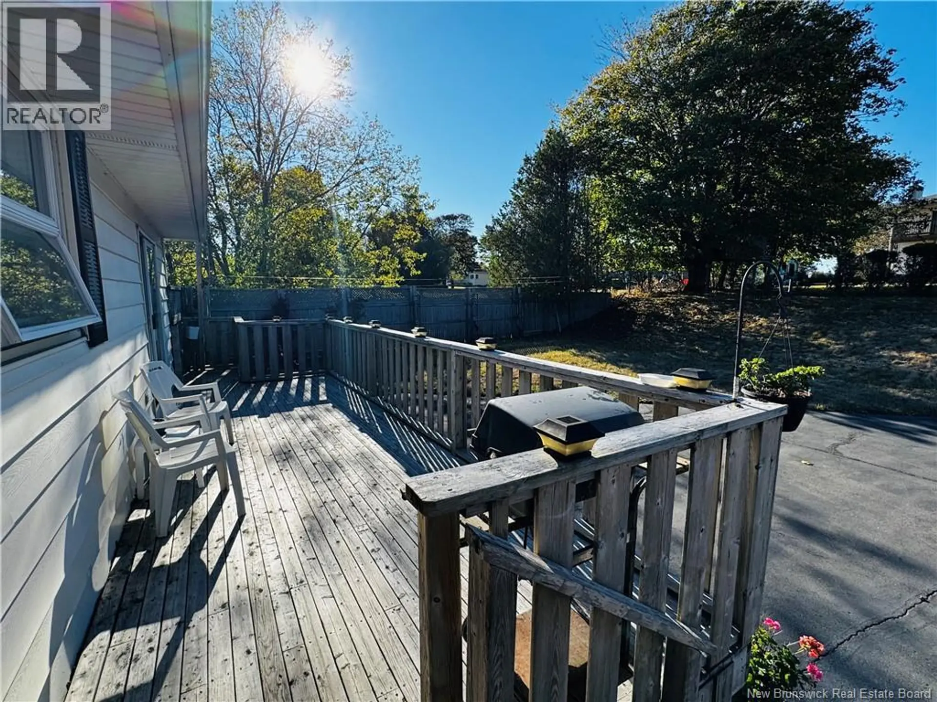 400 Clearview Row - Image 19