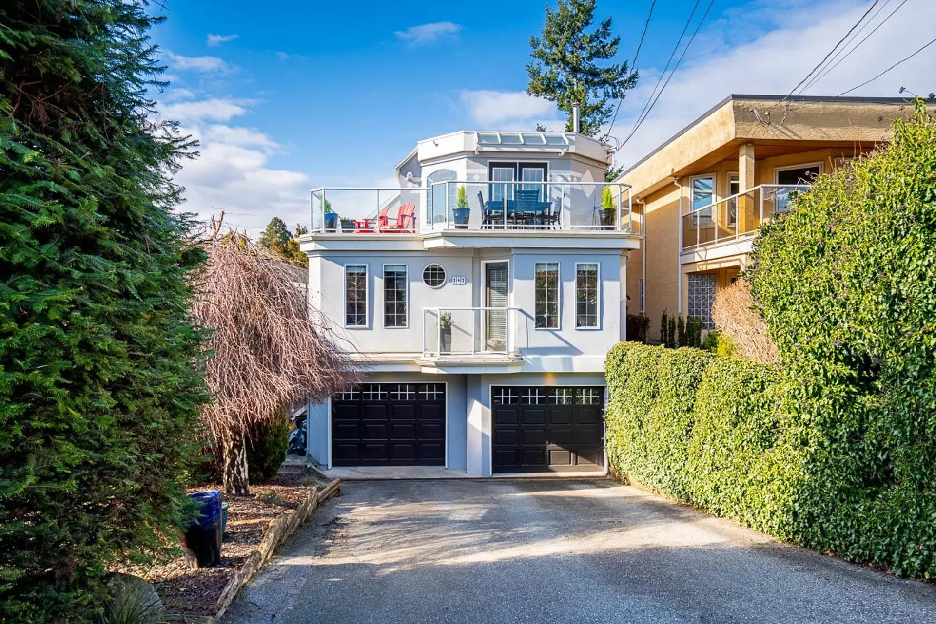 Property at 949 Kent Street, White Rock, BC