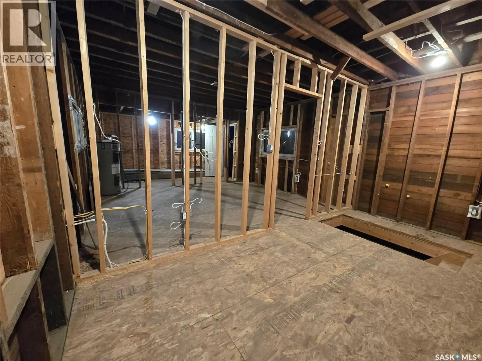 538 9th AVENUE NW - Image 10