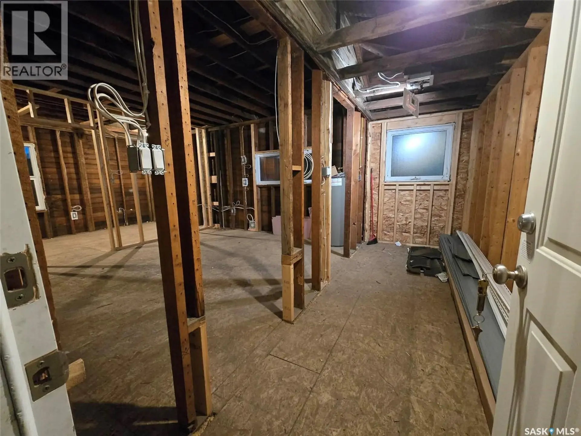 538 9th AVENUE NW - Image 8