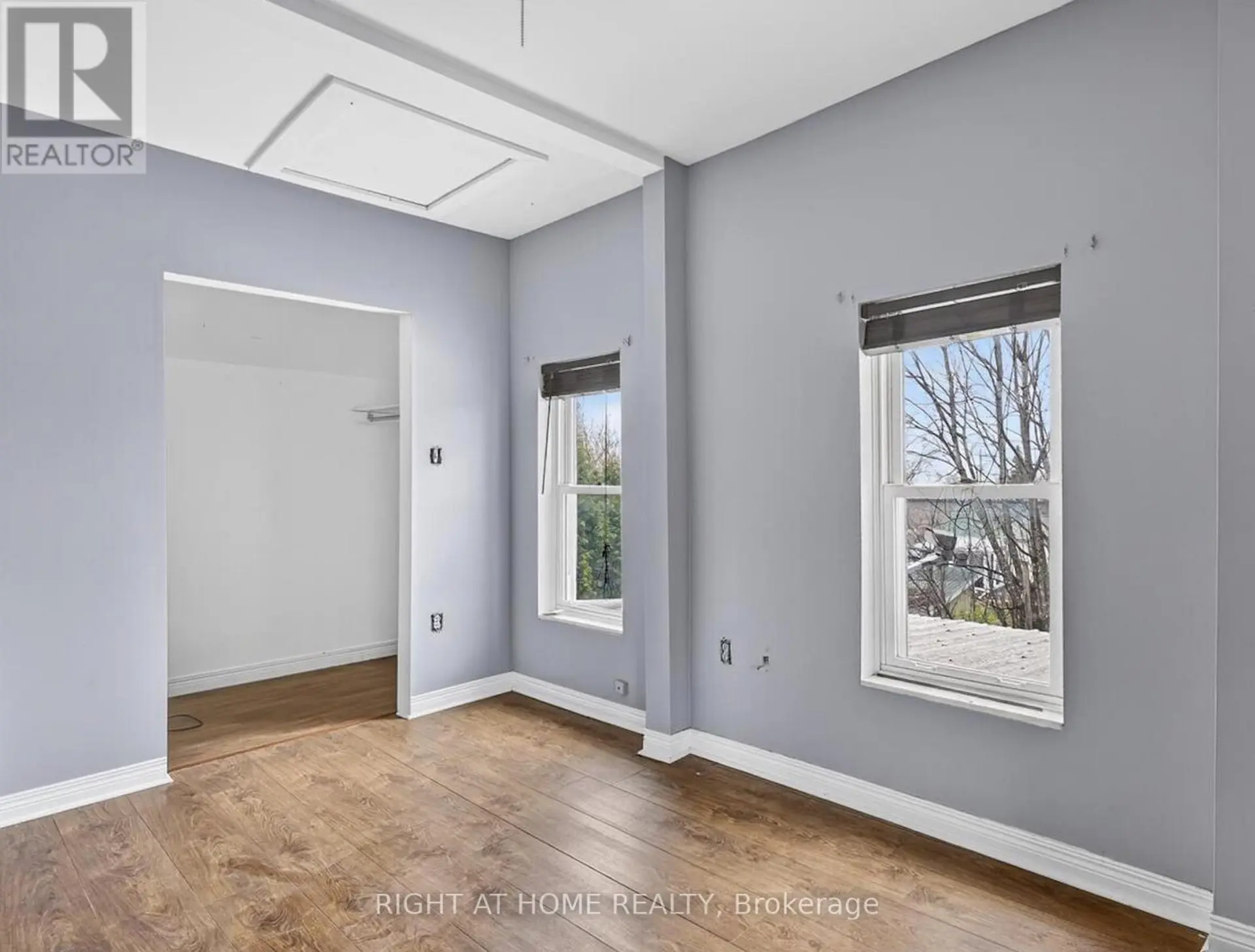 9 MAUD STREET - Image 12
