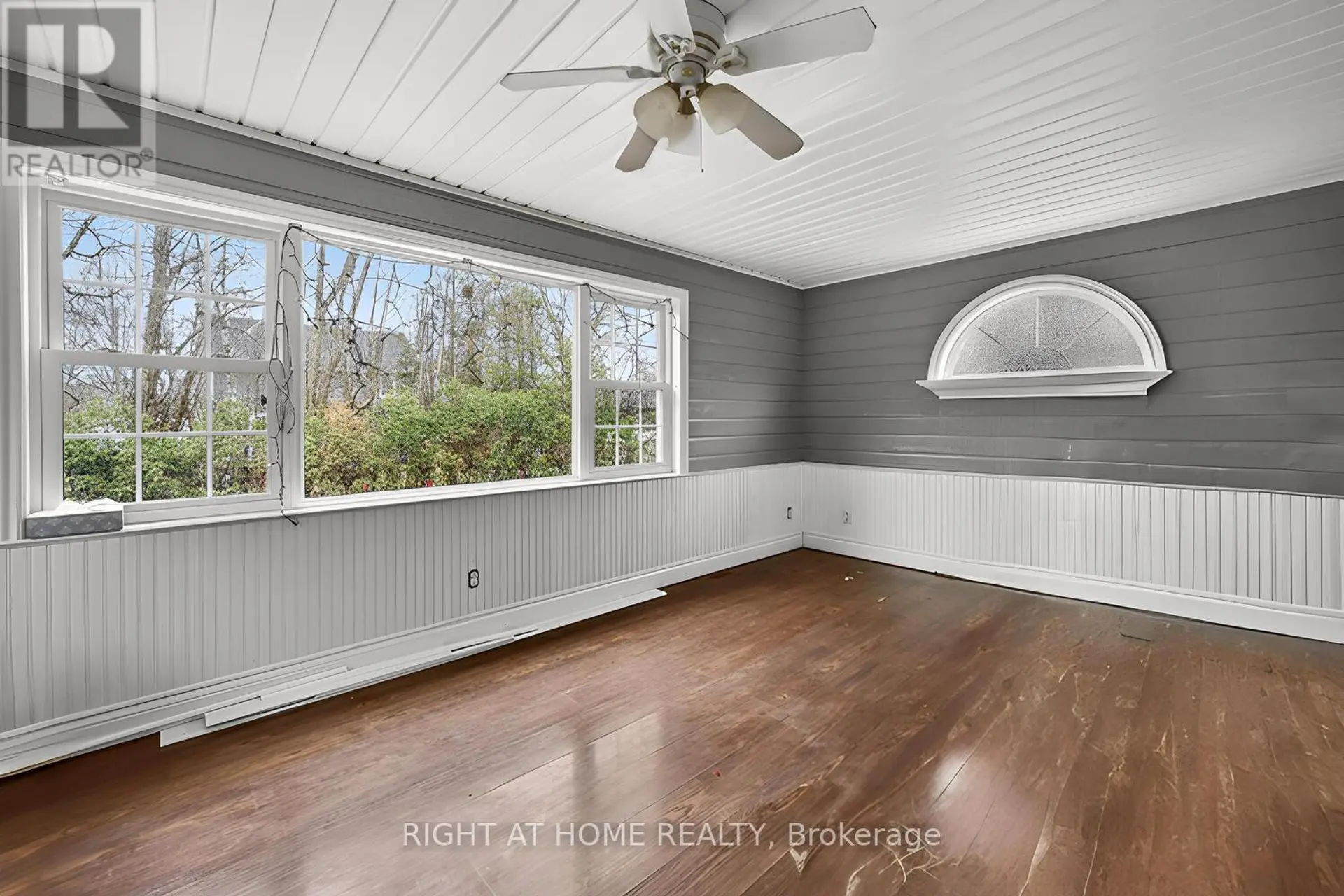 9 MAUD STREET - Image 6