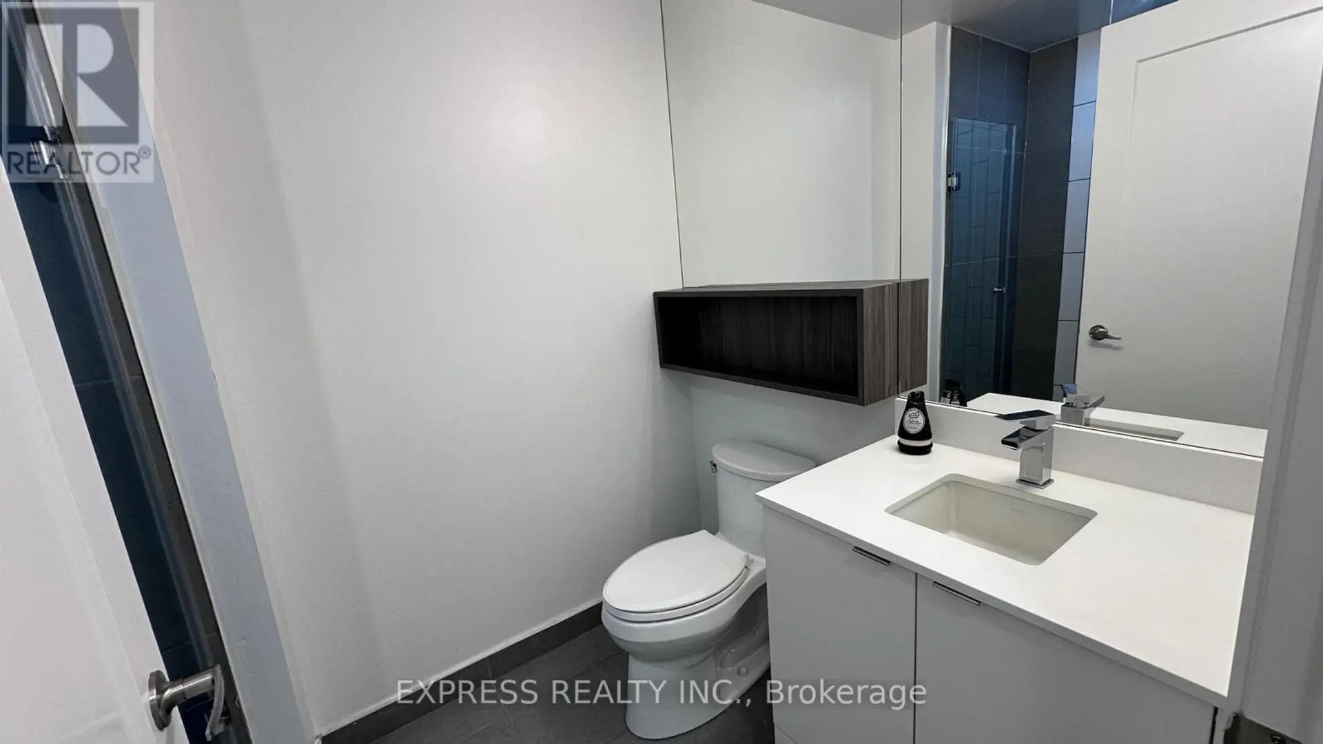 #1648 121 LOWER SHERBOURNE STREET - Image 9