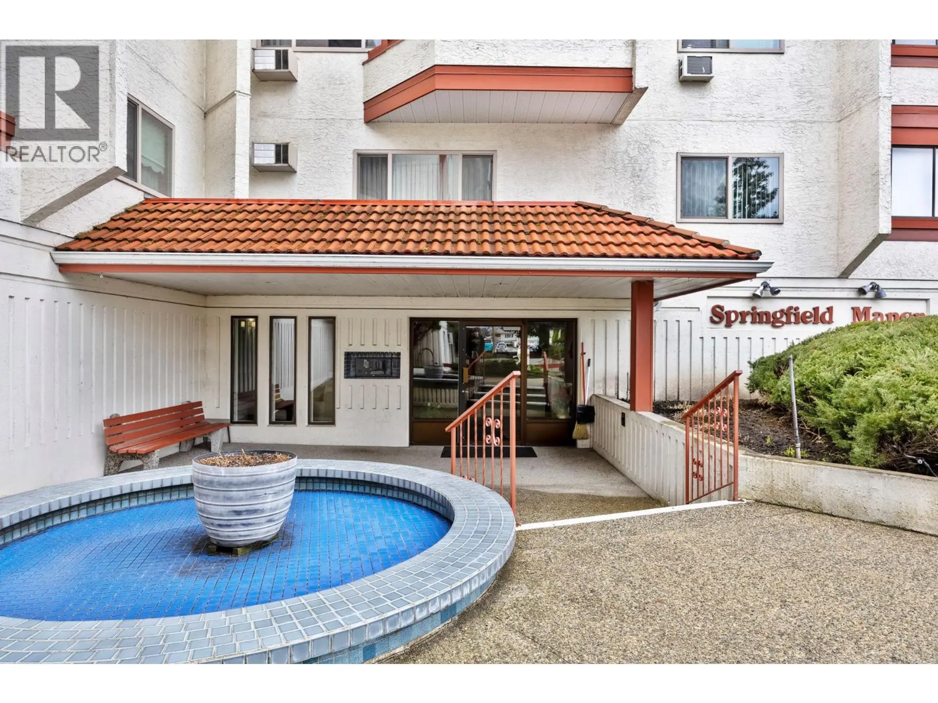 Property at #206 2110 Hoy Street, Kelowna, BC