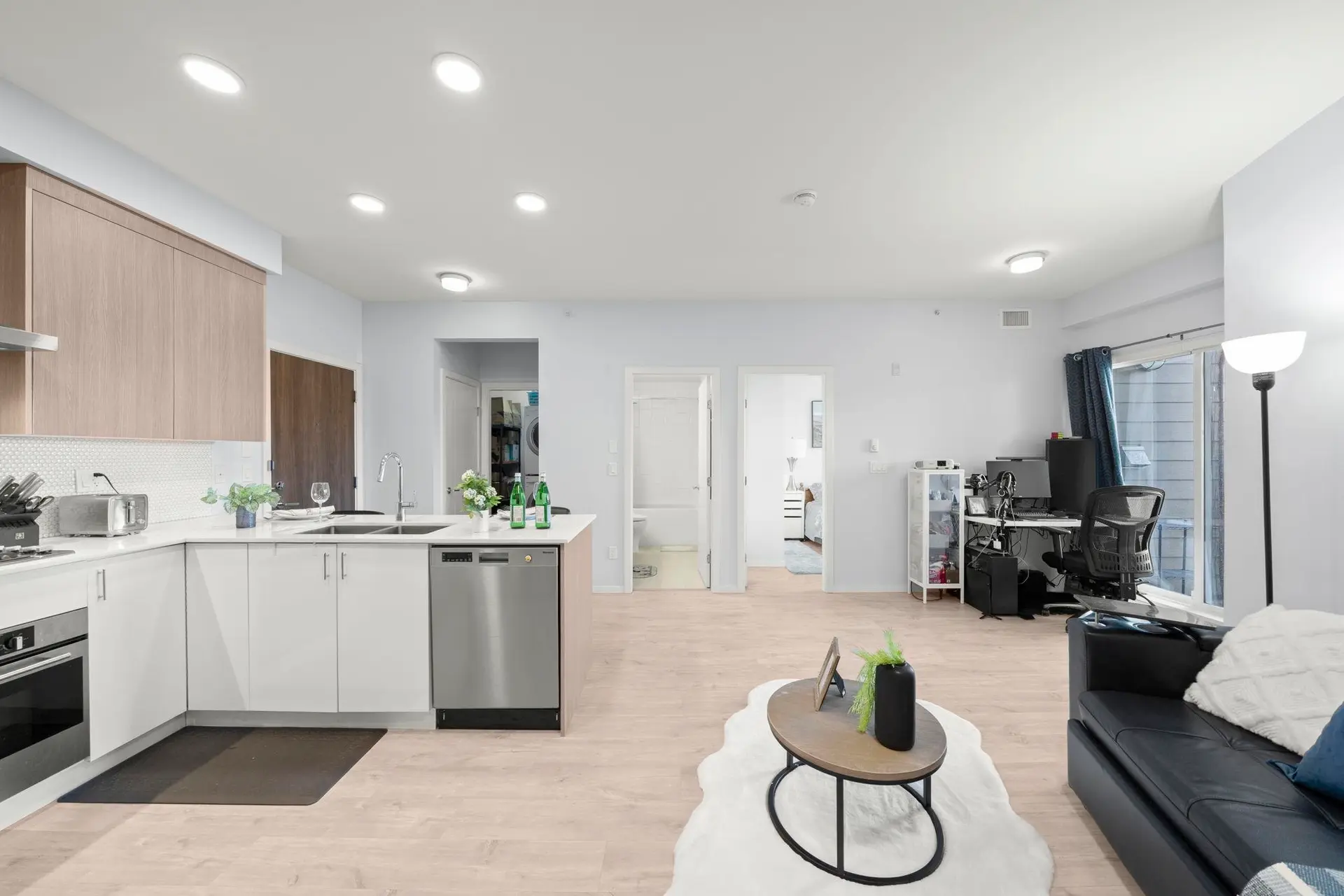 Property at #PH18 6283 Kingsway, Burnaby, BC
