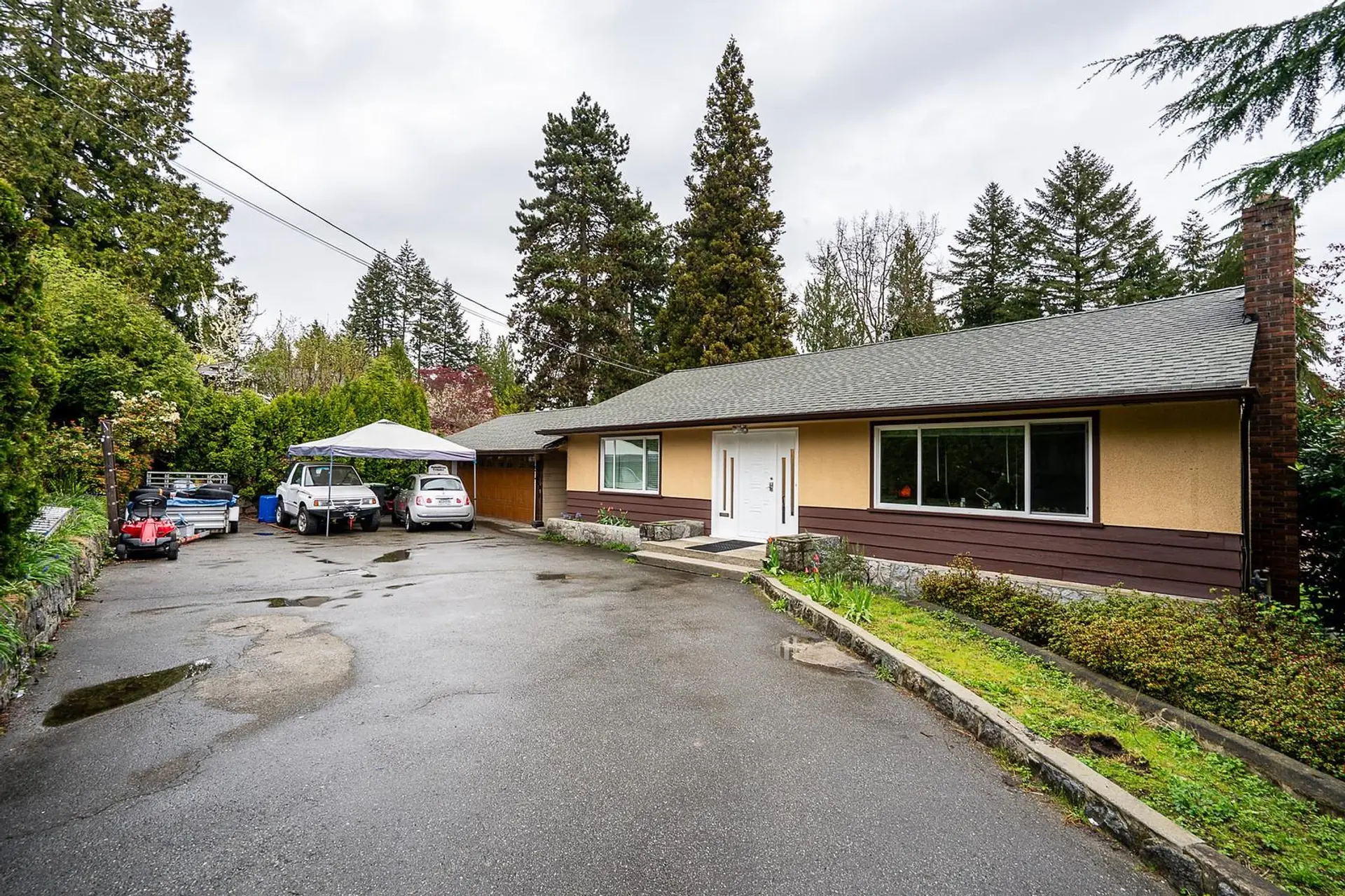 Property at 1440 Mountain Highway, North Vancouver, BC