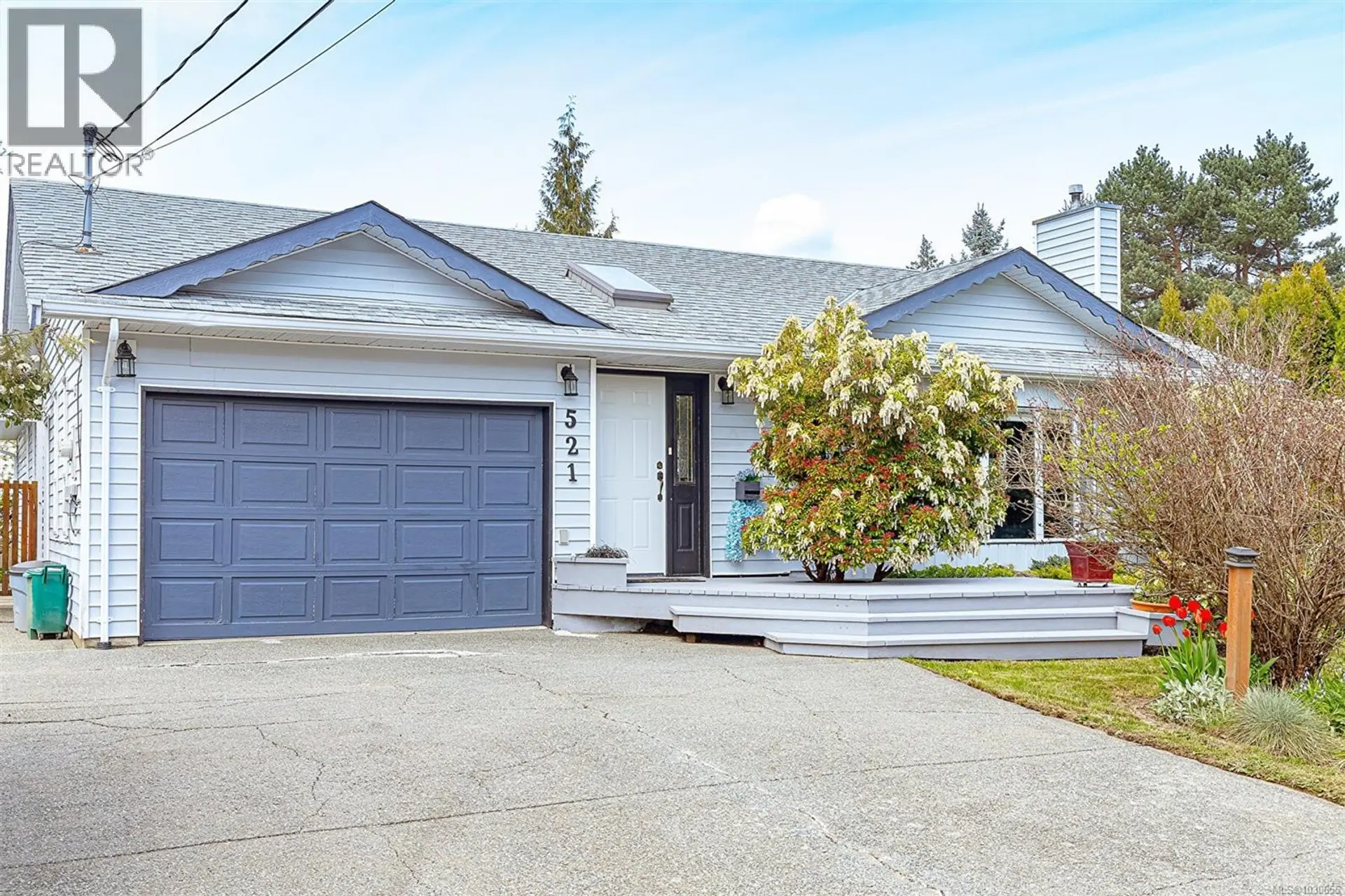 Property at 521 Wilrose Pl, Ladysmith, BC