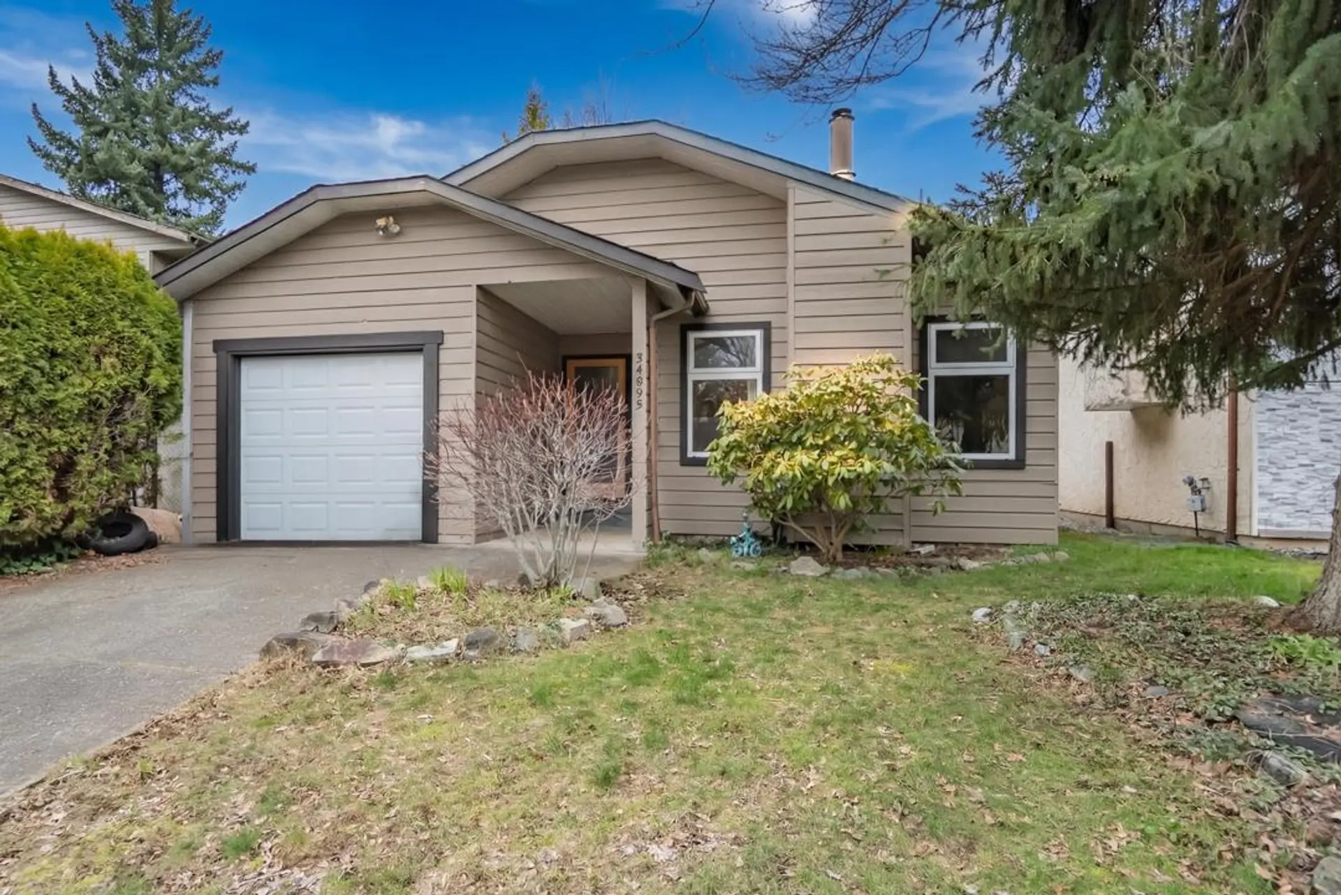 Property at 34899 Glenn Mountain Drive, Abbotsford, BC