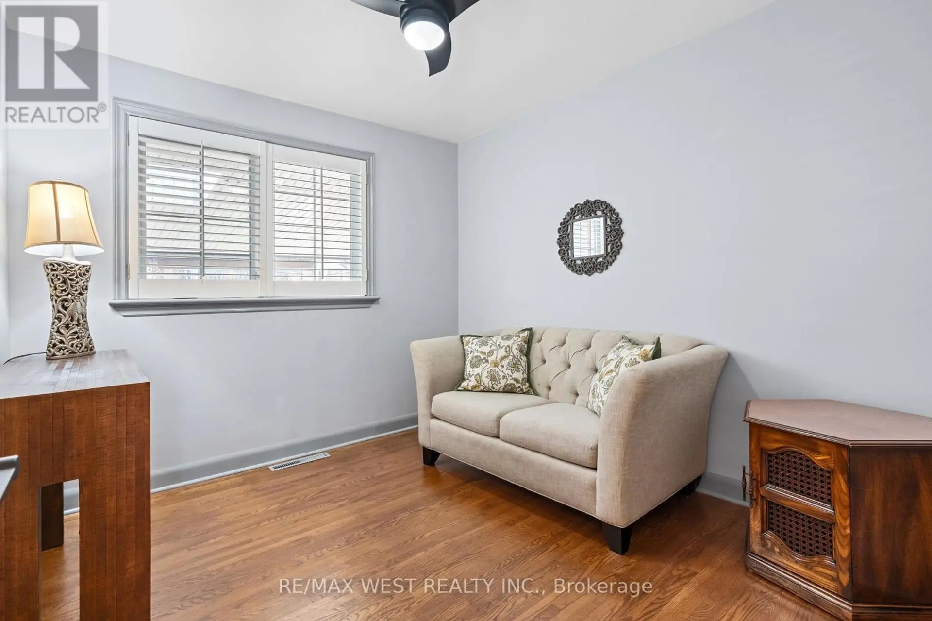 5533 ONTARIO AVENUE - Image 11