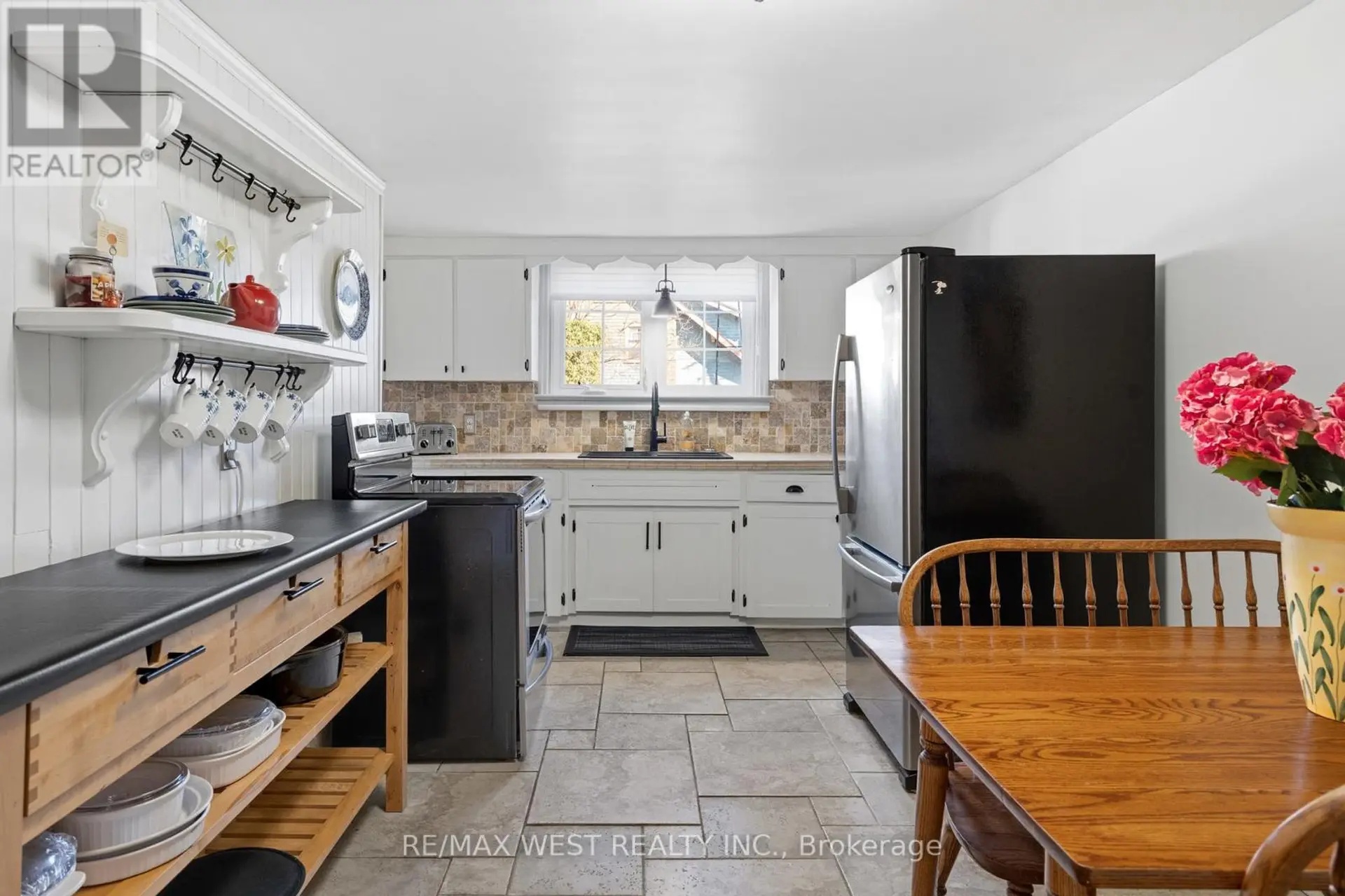 5533 ONTARIO AVENUE - Image 12