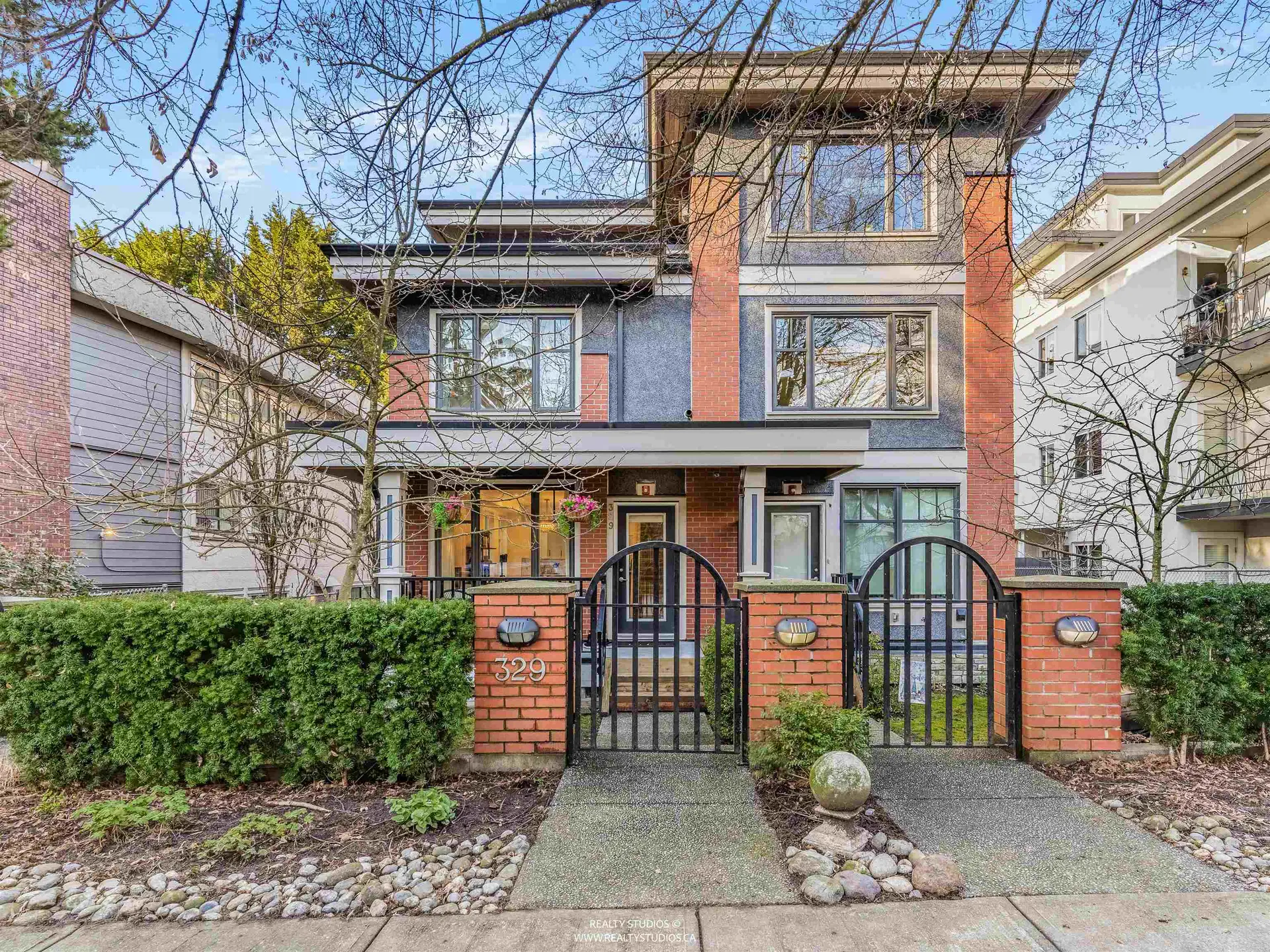 Property at 329 E 7th Avenue, Vancouver, BC