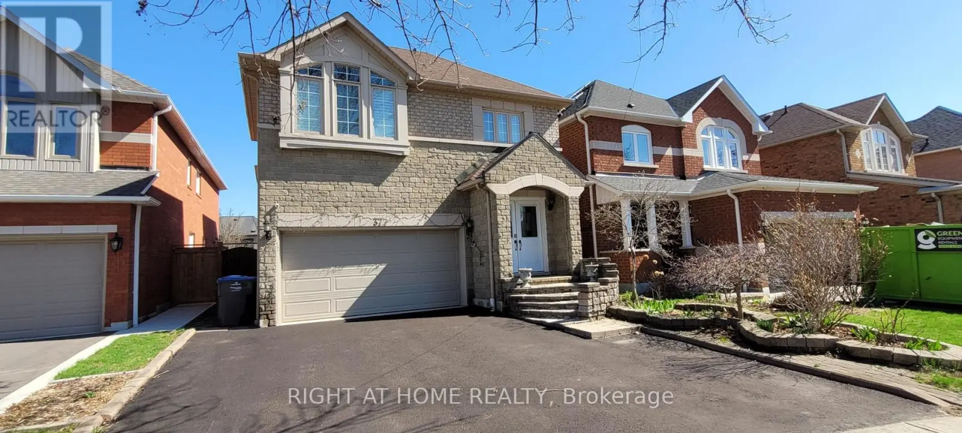 377 TURNBERRY CRESCENT - Image 2