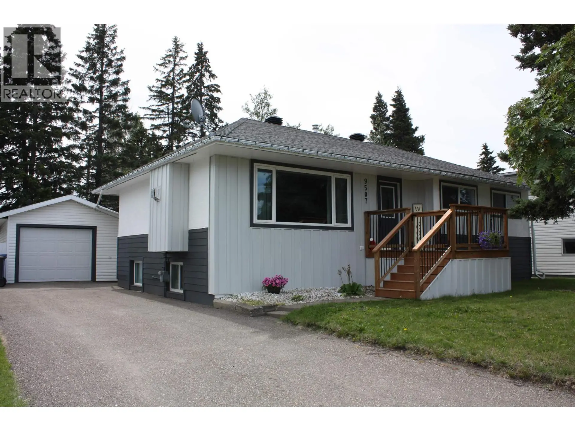Property at 9507 112 AVENUE, Fort St. John, BC