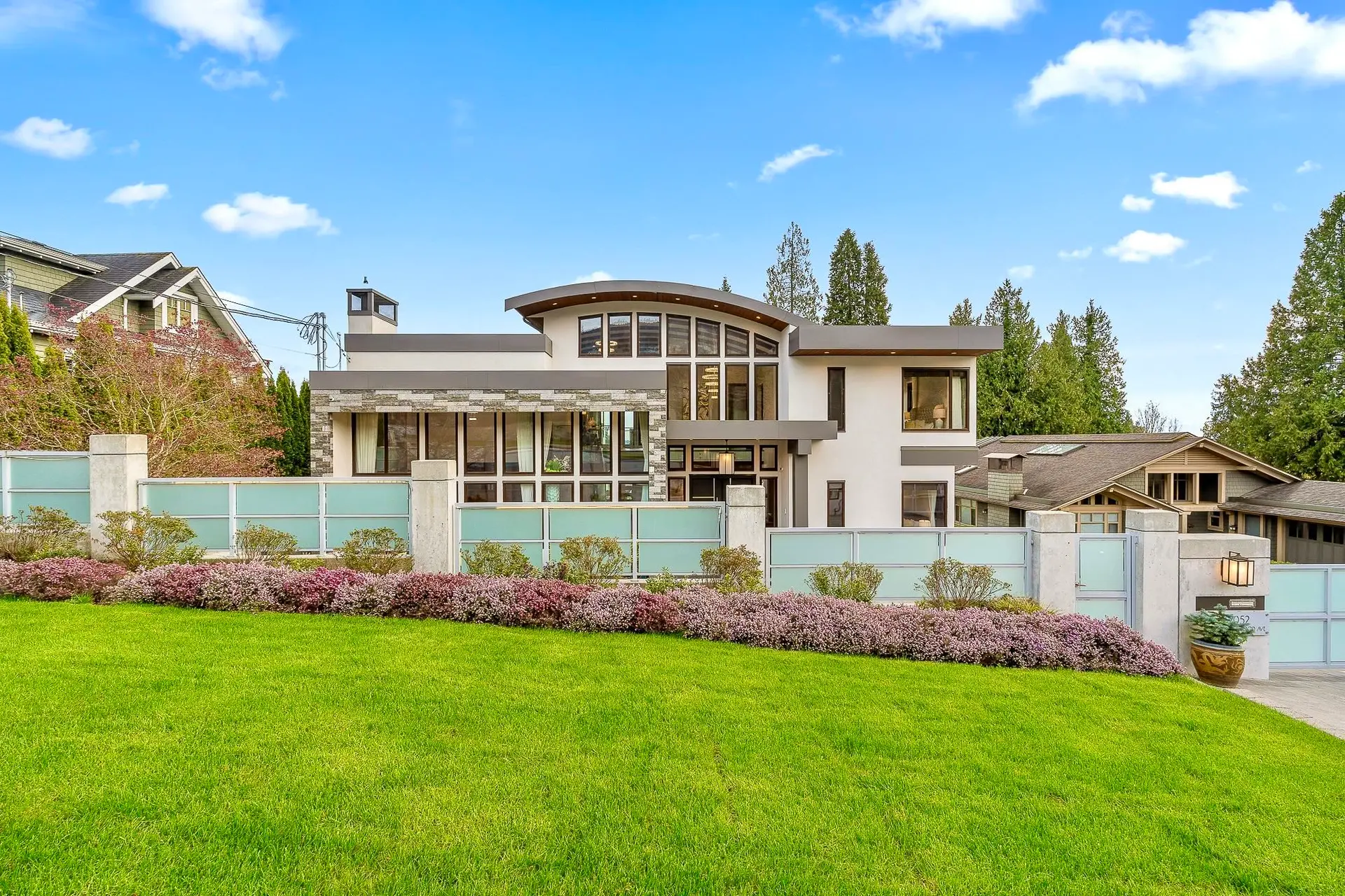 Property at 2052 Inglewood Avenue, West Vancouver, BC