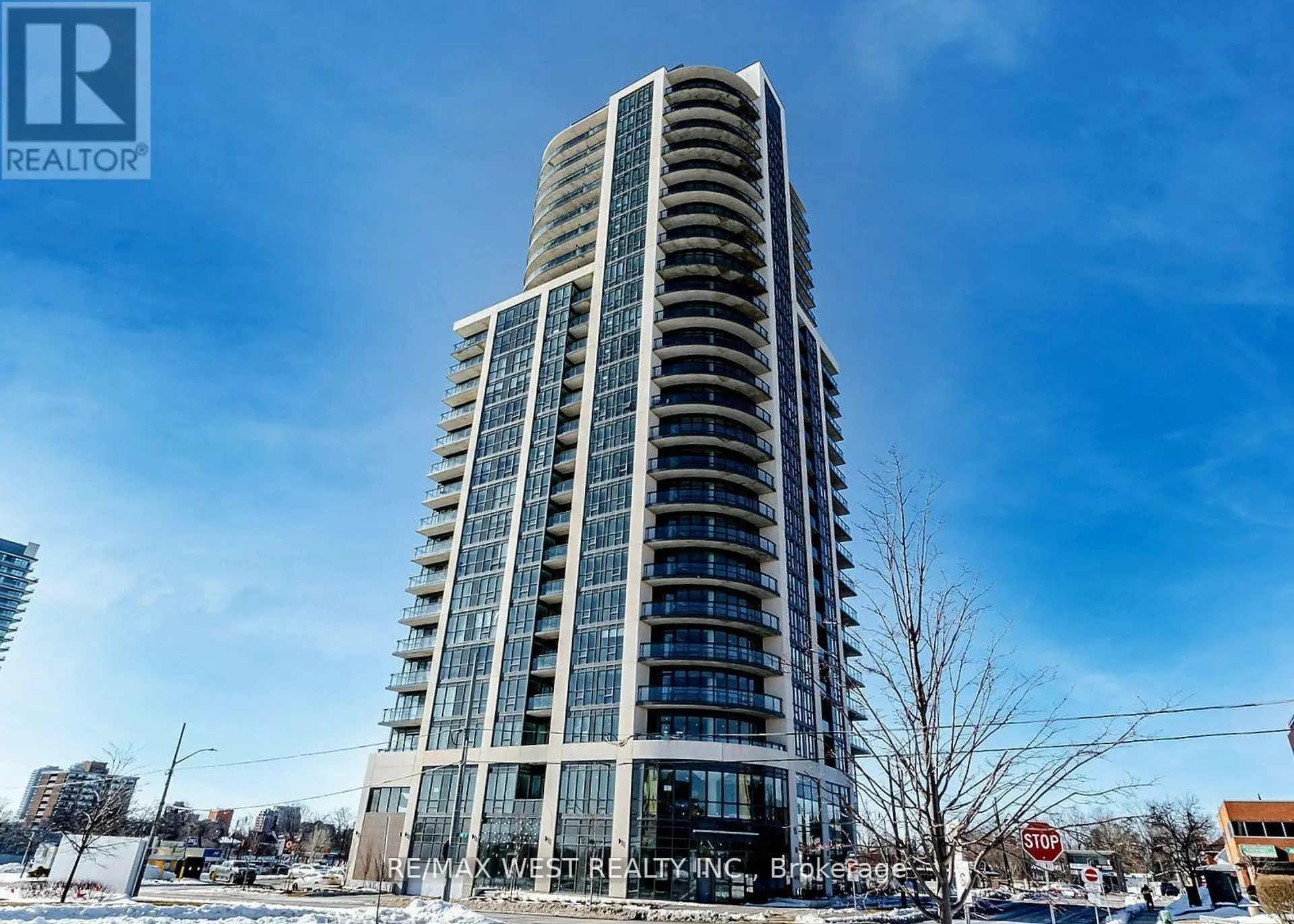 #2003 15 LYNCH STREET - Image 13