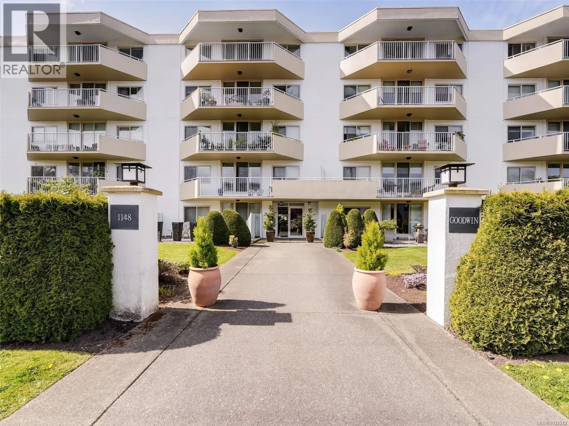Property at #506 1148 Goodwin St, Oak Bay, BC
