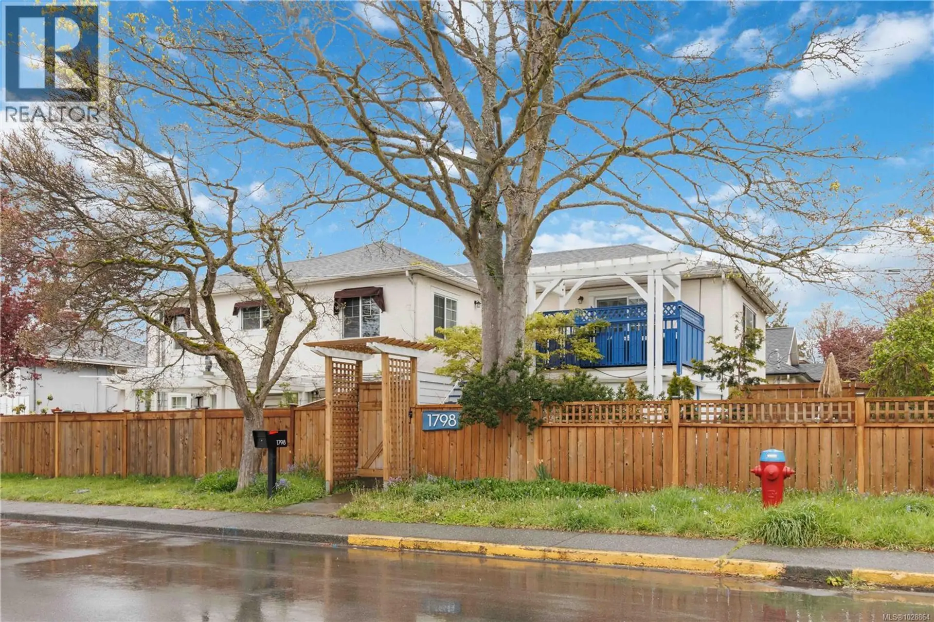 Property at 1796 Denman St, Victoria, BC