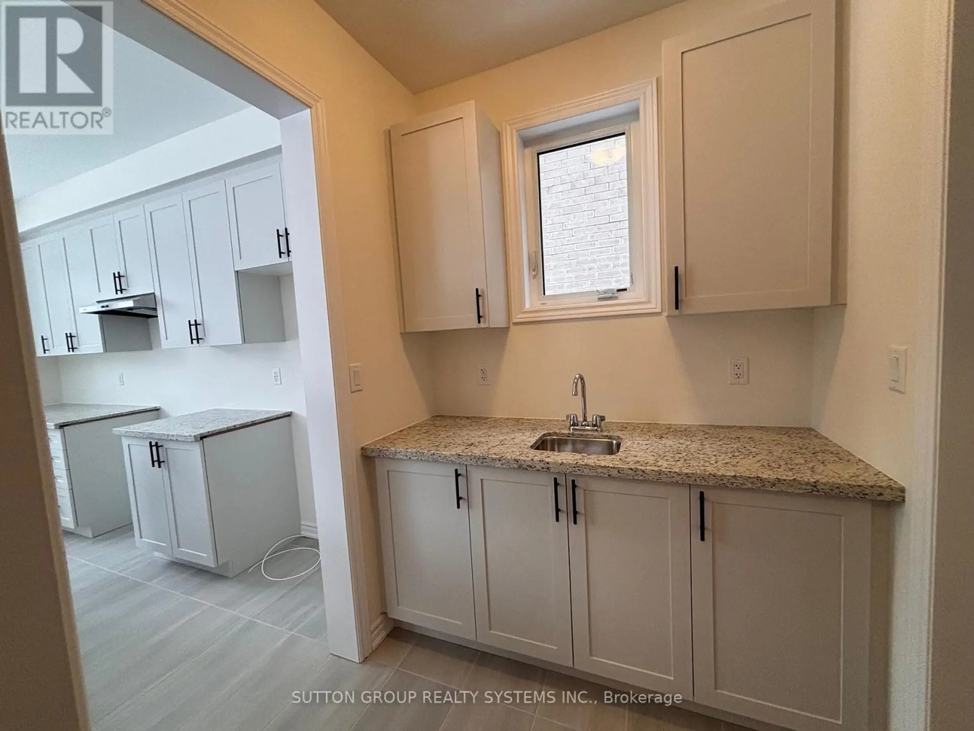 30 ROSANNE CIRCLE - Image 10